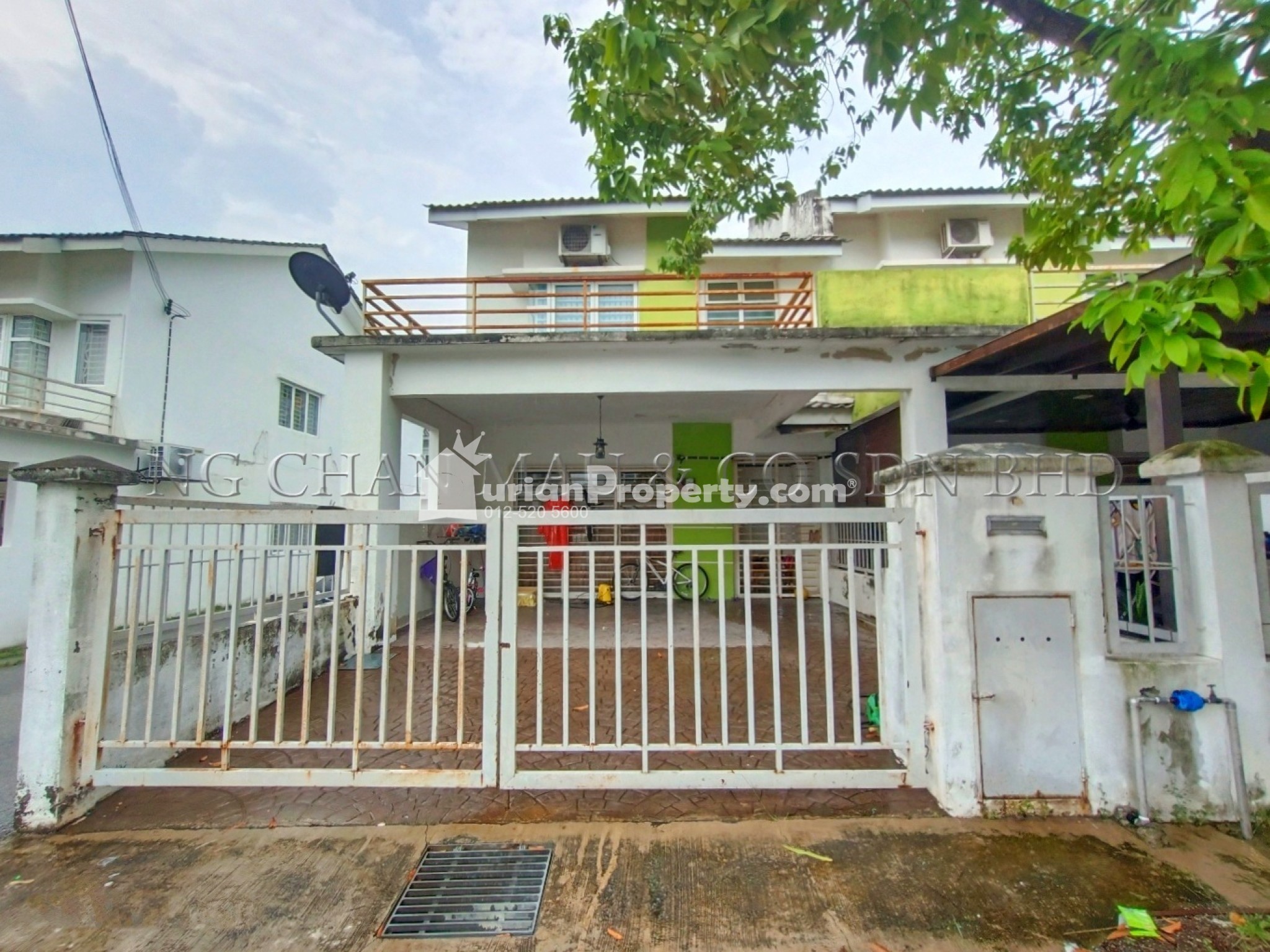 Terrace House For Auction at Section 15