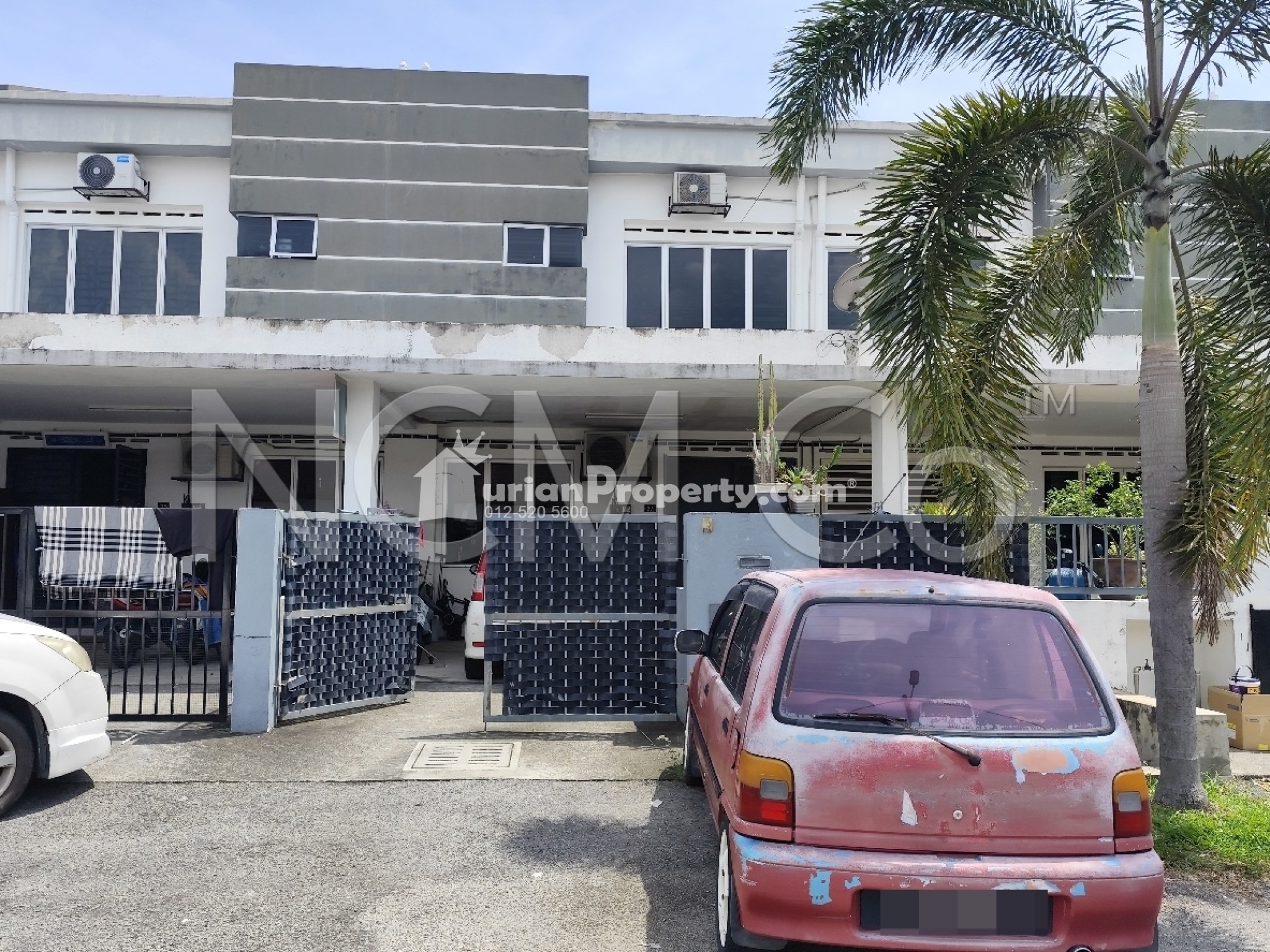 Terrace House For Auction at Telok Panglima Garang