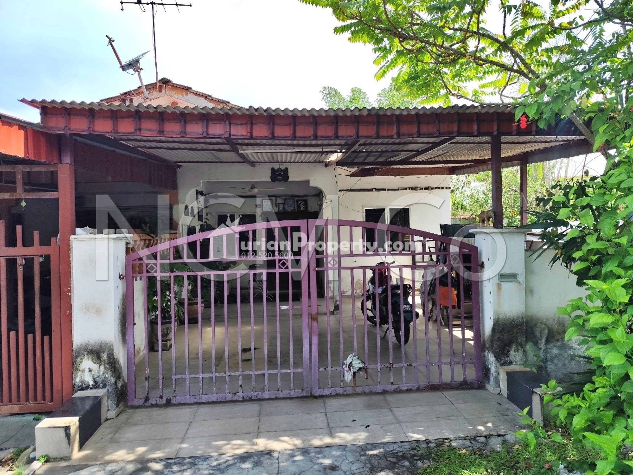 Terrace House For Auction at Taman Klang Perdana