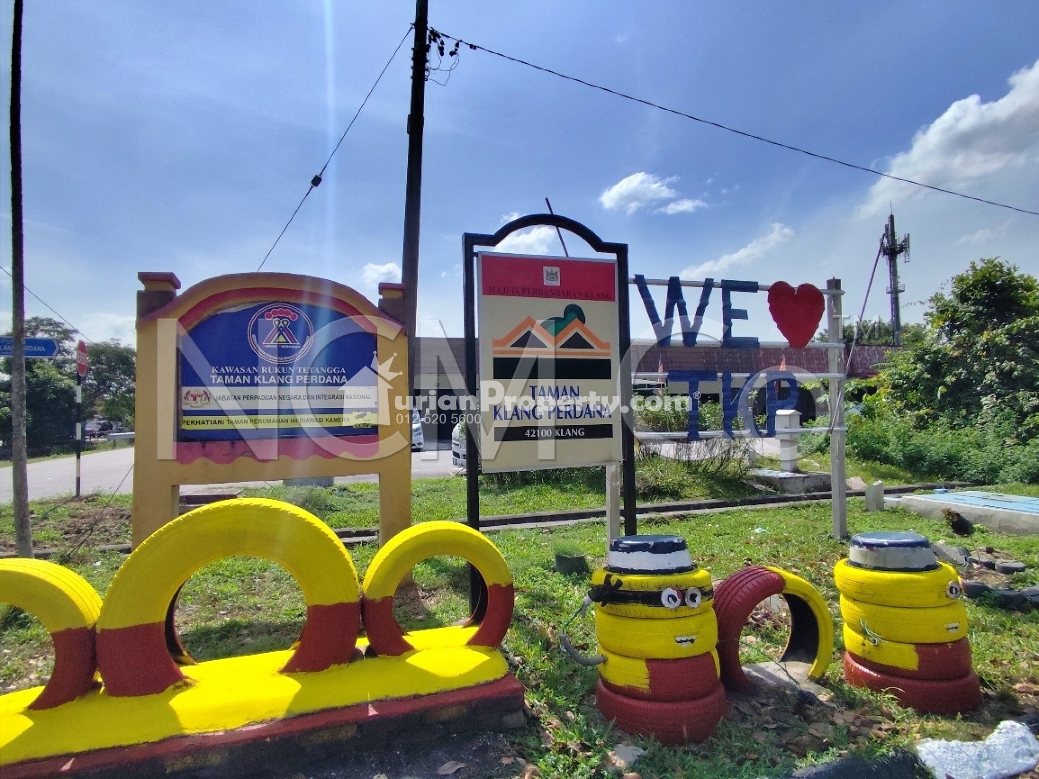 Terrace House For Auction at Taman Klang Perdana