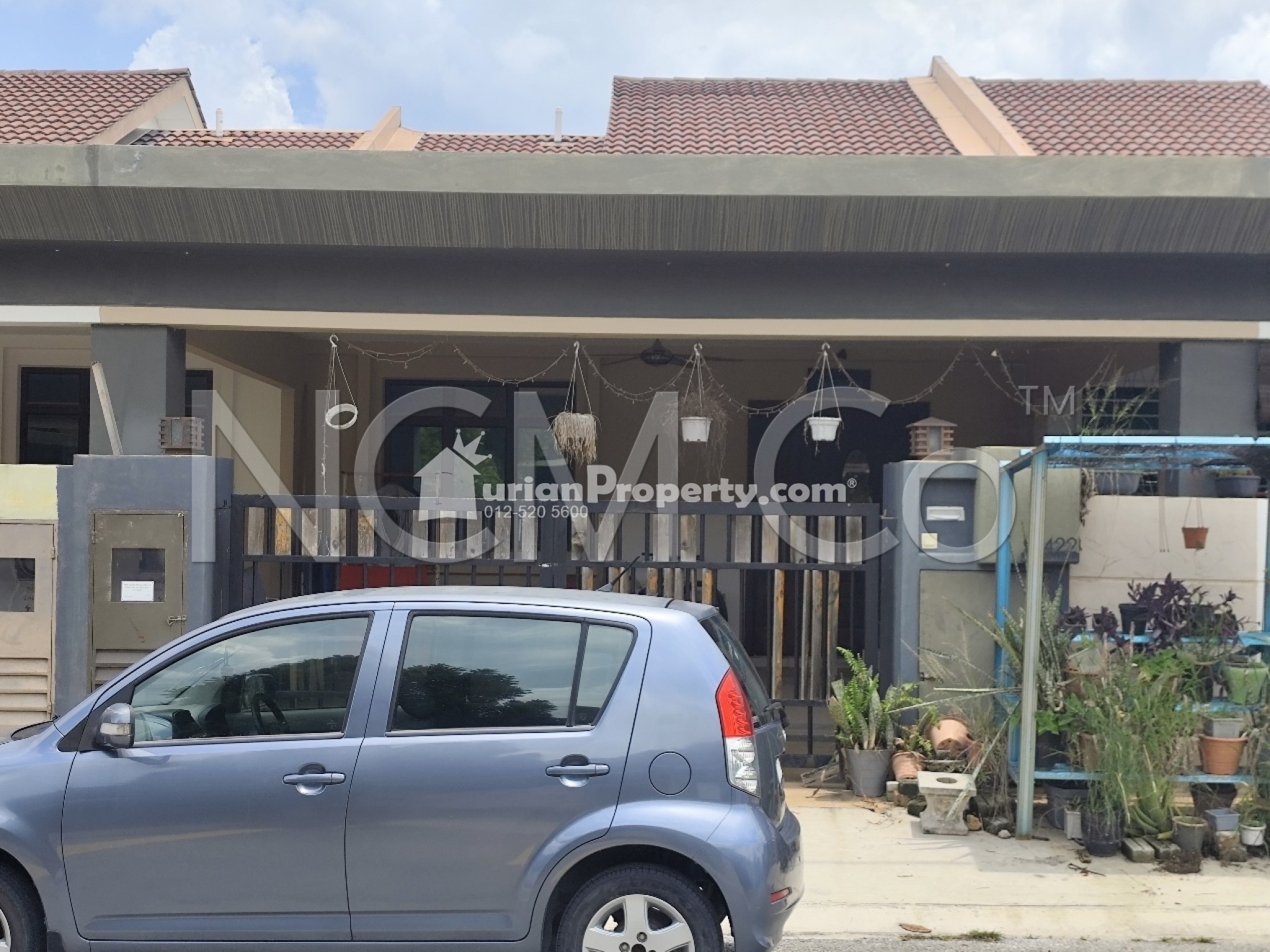 Terrace House For Auction at Nada Alam