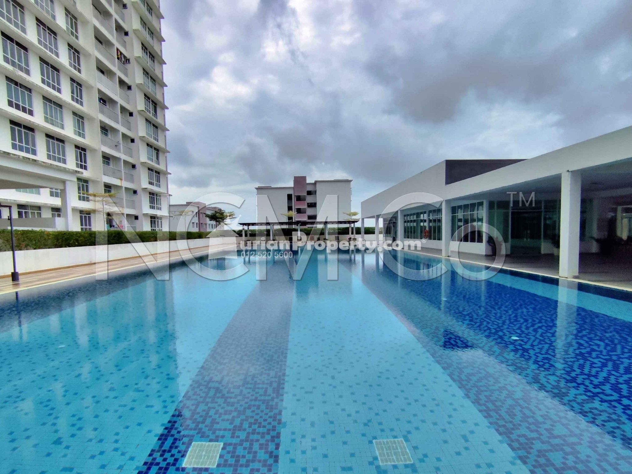 Apartment For Auction at Twin Danga Residence