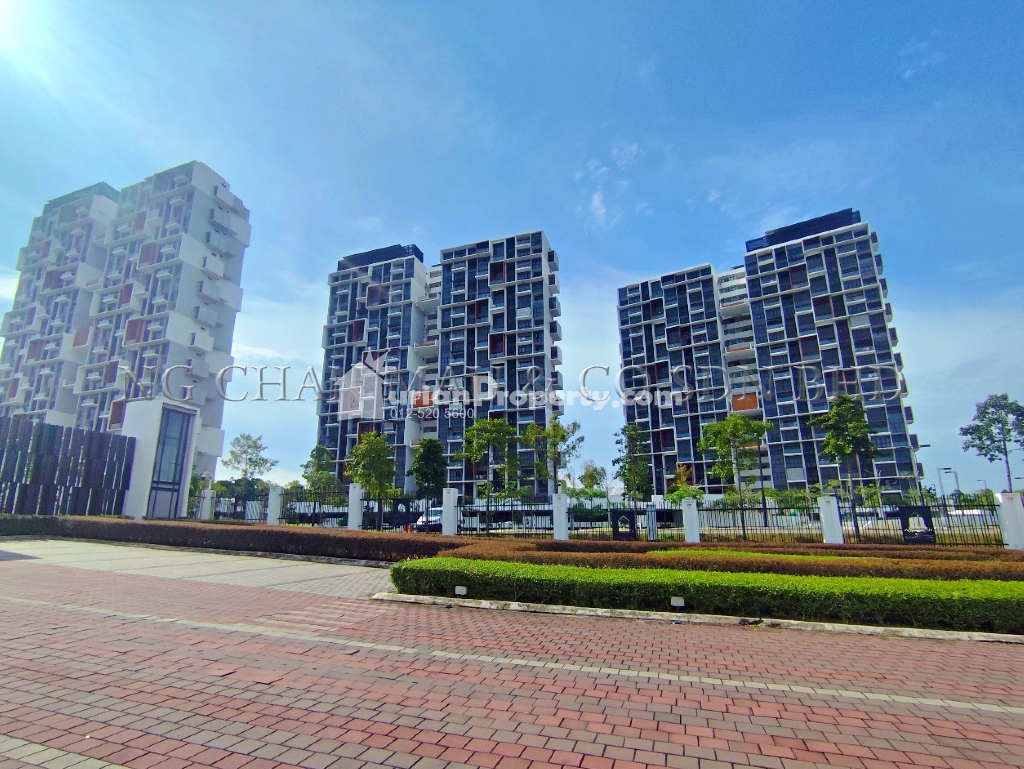 Condo For Auction at The Parque Residences