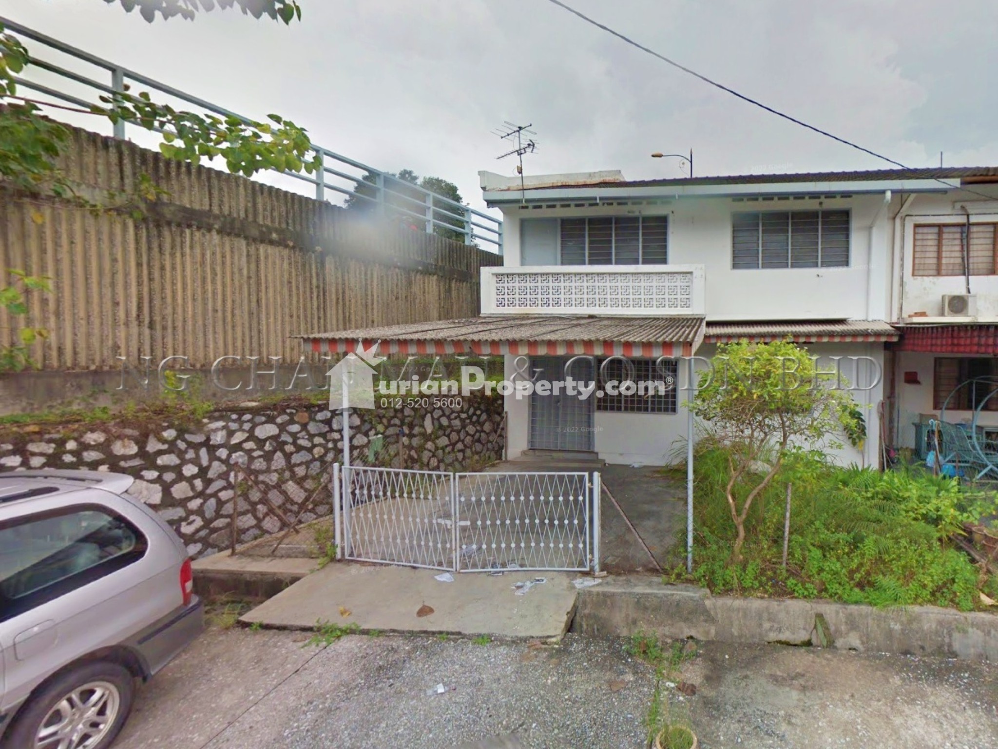 Terrace House For Auction at Taman Selatan