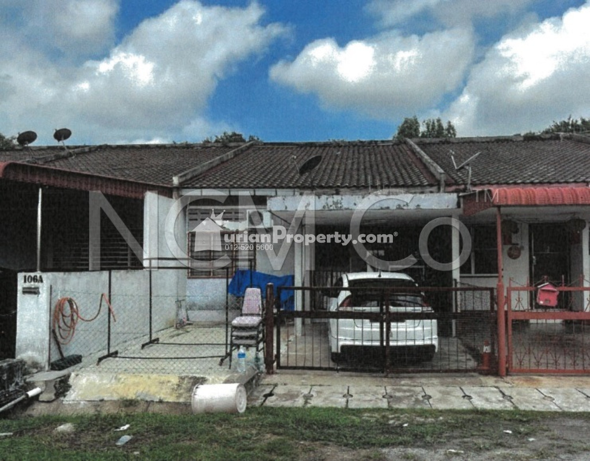 Terrace House For Auction at Seri Manjung