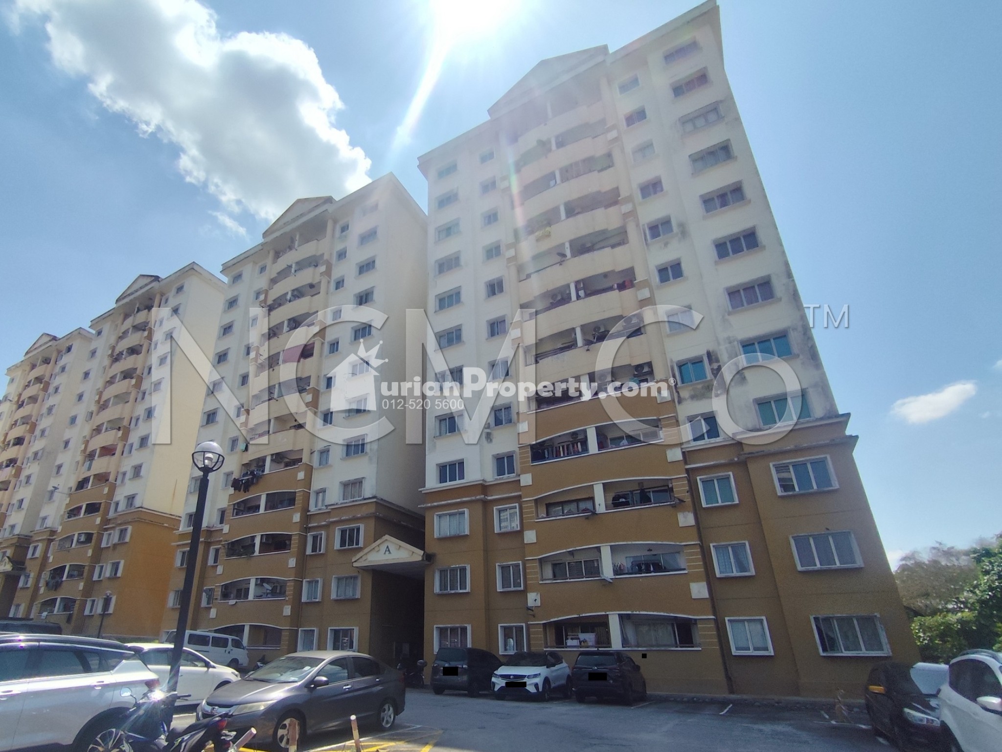 Apartment For Auction at Saraka Apartment