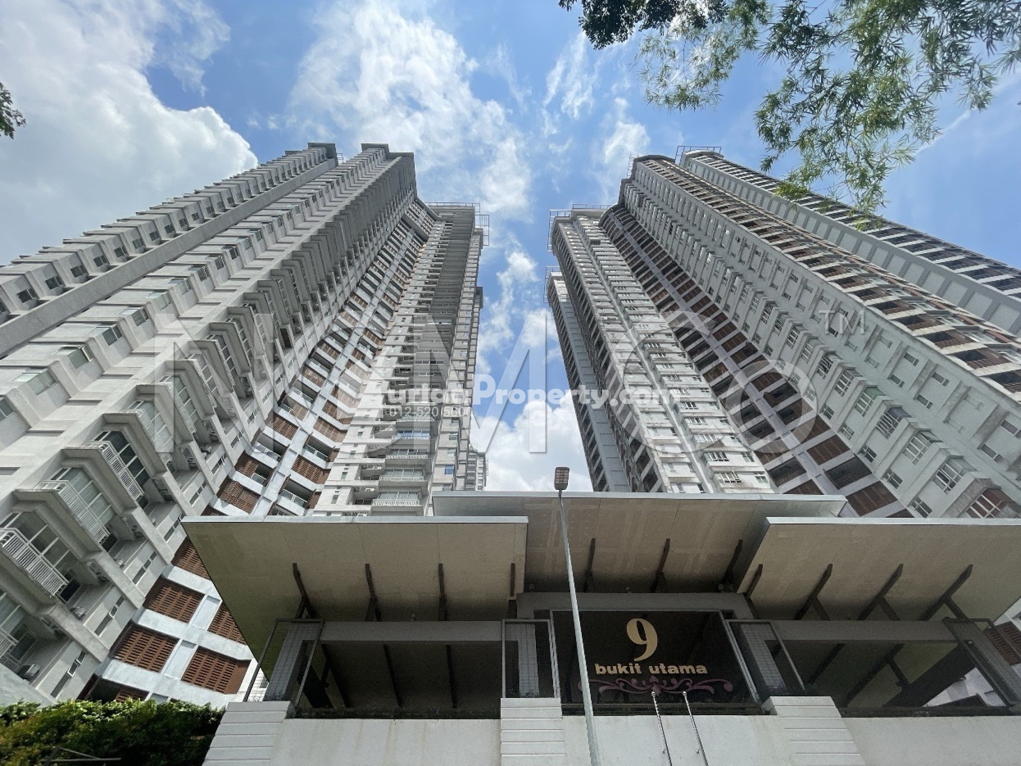Condo For Auction at 9 Bukit Utama