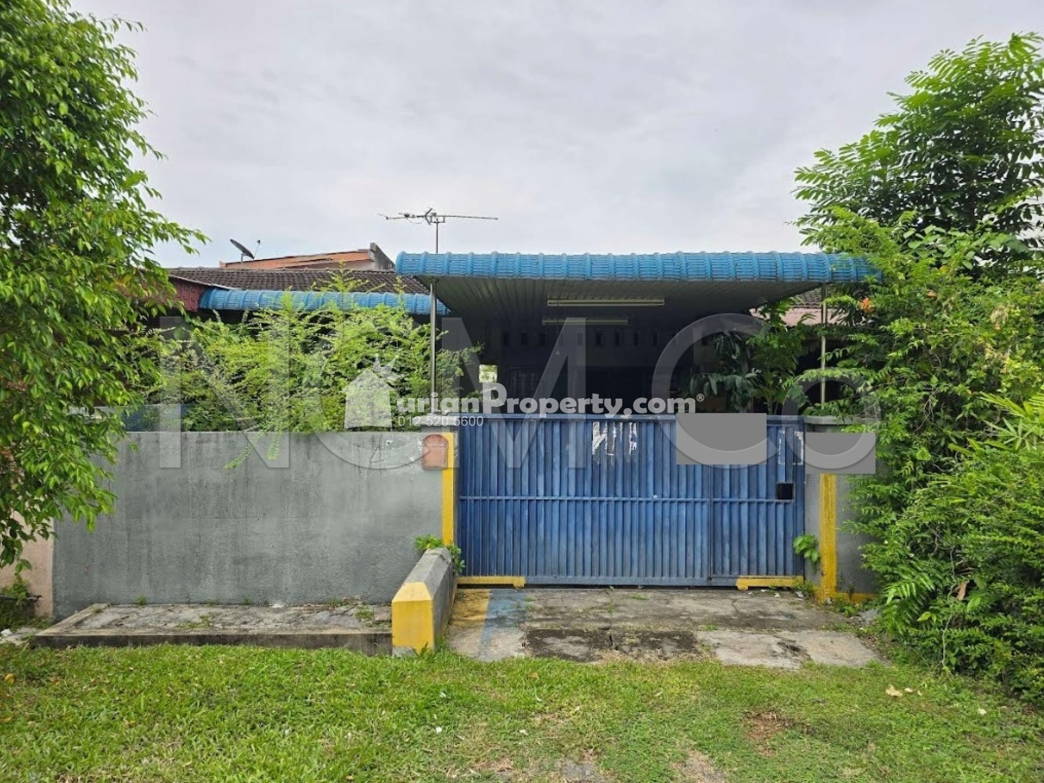 Terrace House For Auction at Taman Shatin
