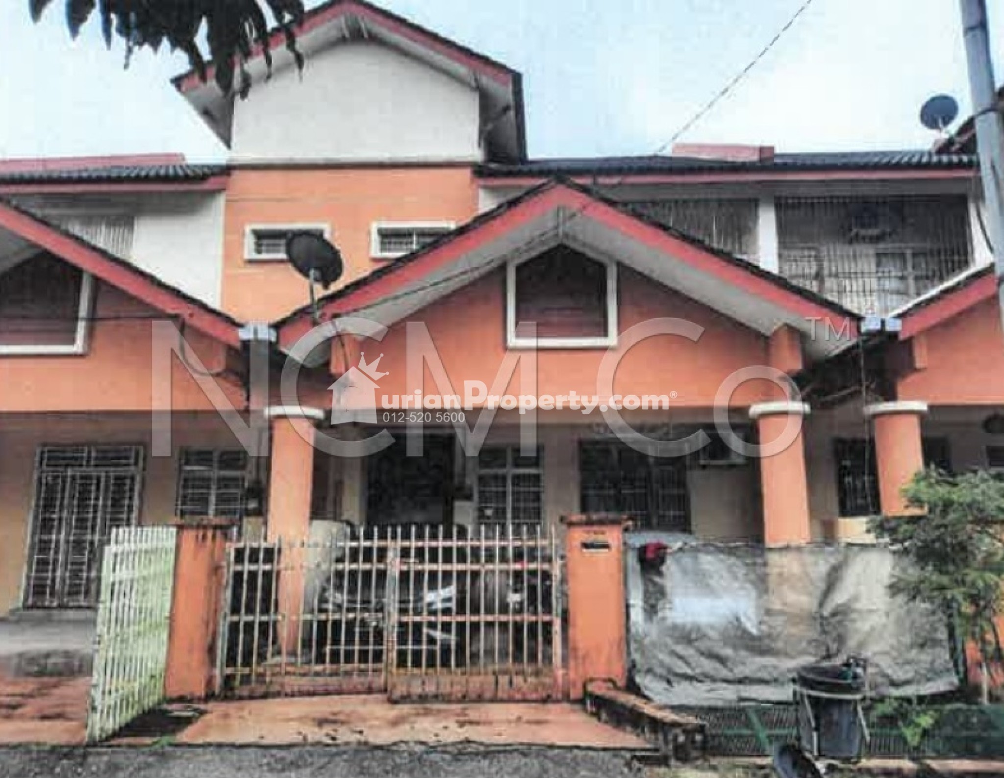 Terrace House For Auction at Kemaman