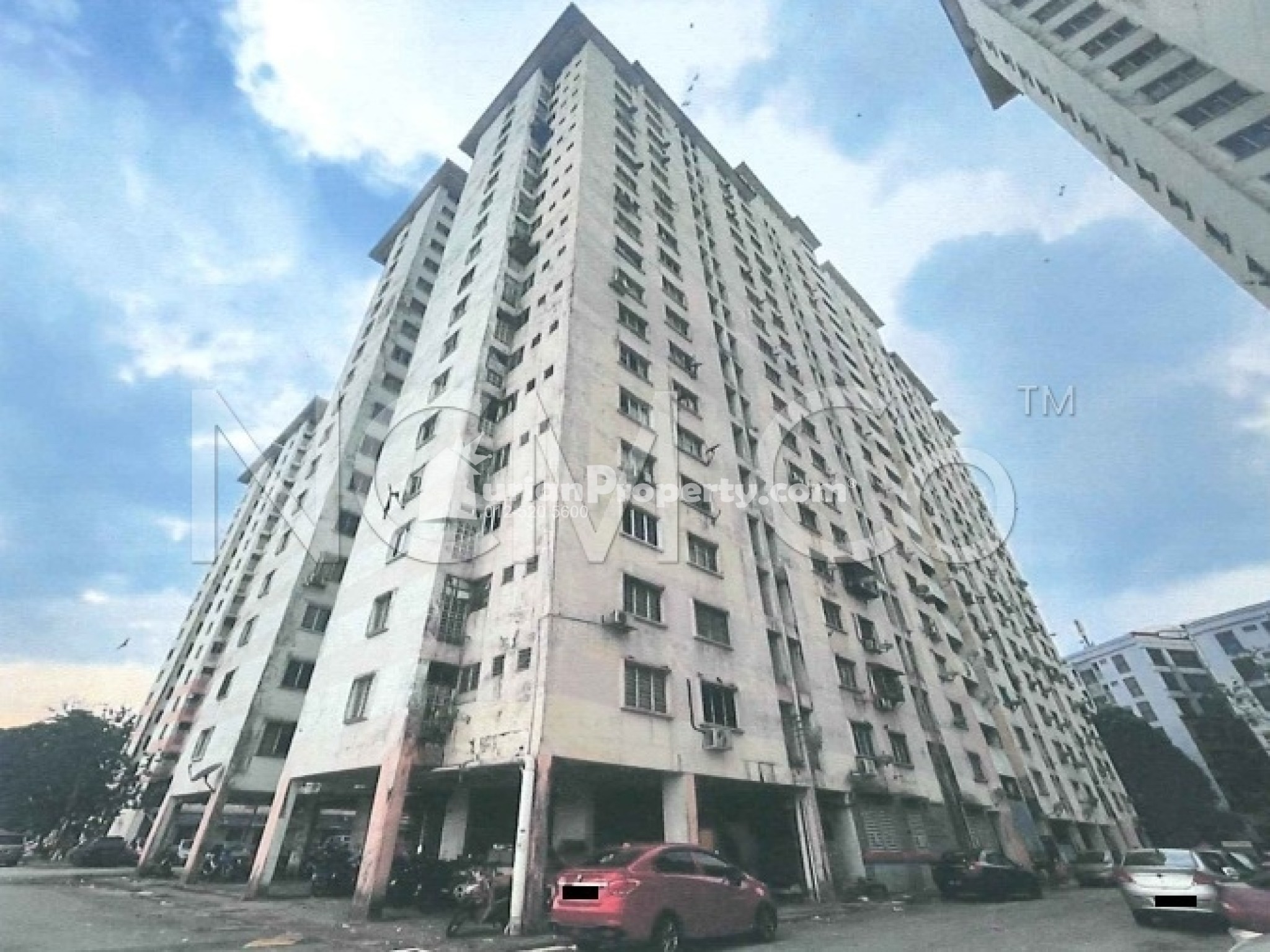 Apartment For Auction at Pelangi Damansara