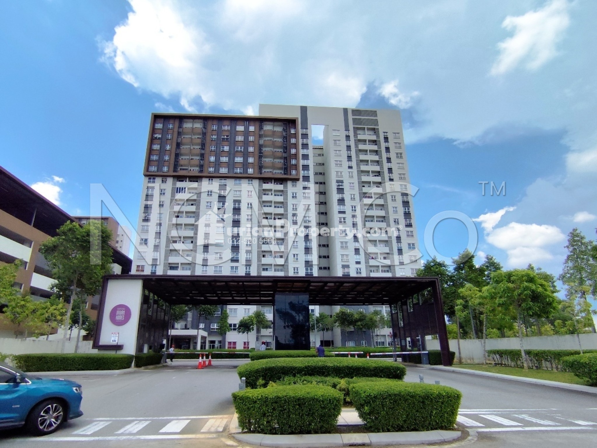 Apartment For Auction at Tropicana Aman 1