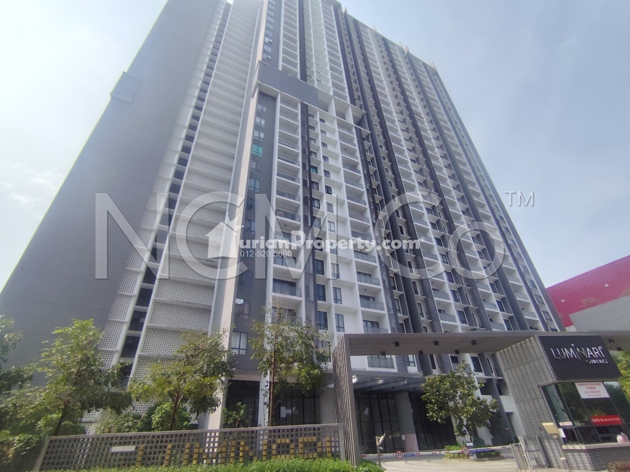 Serviced Residence For Auction at Luminari @ Harbour Place