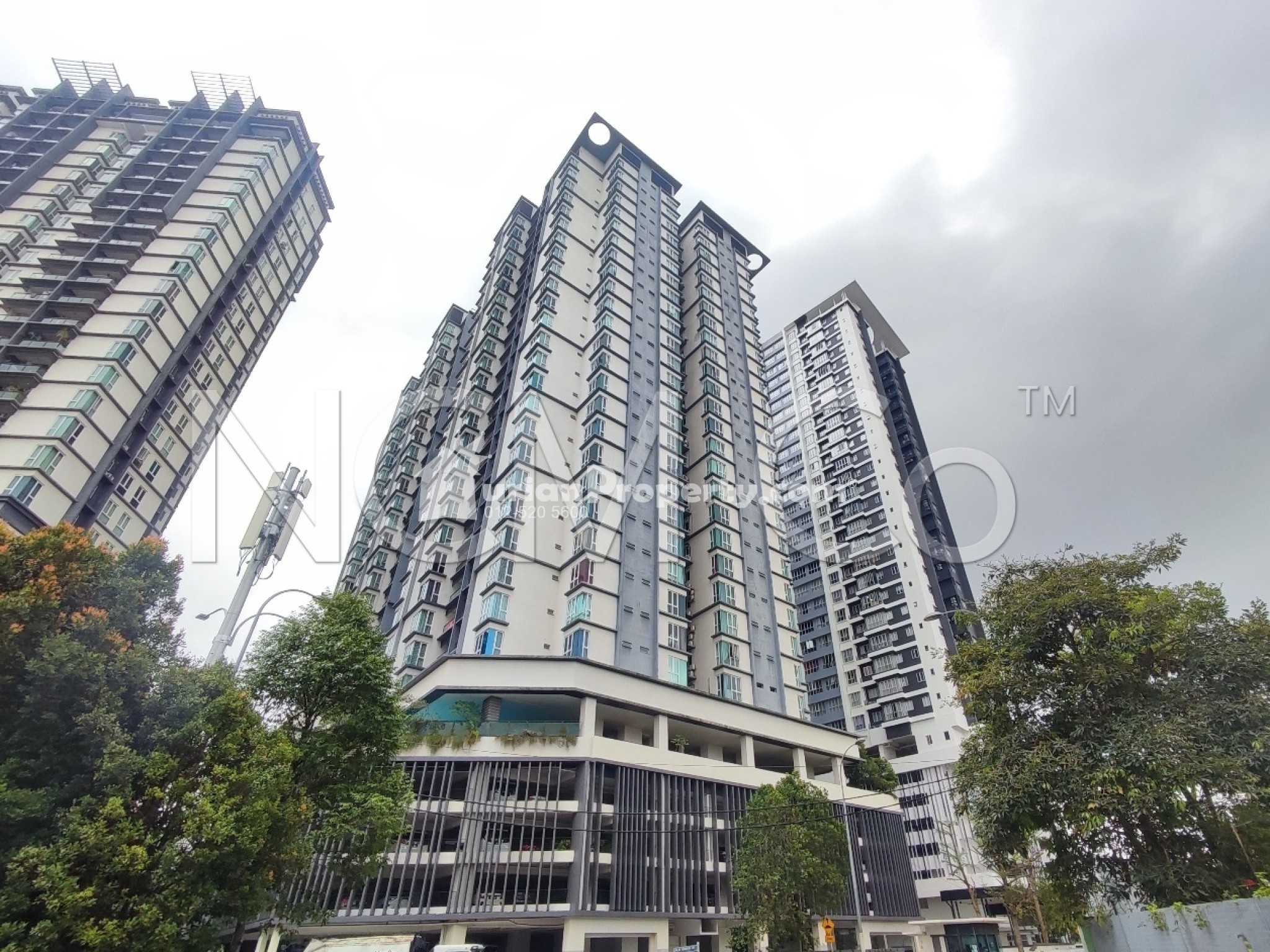 Condo For Auction at 288 Residency