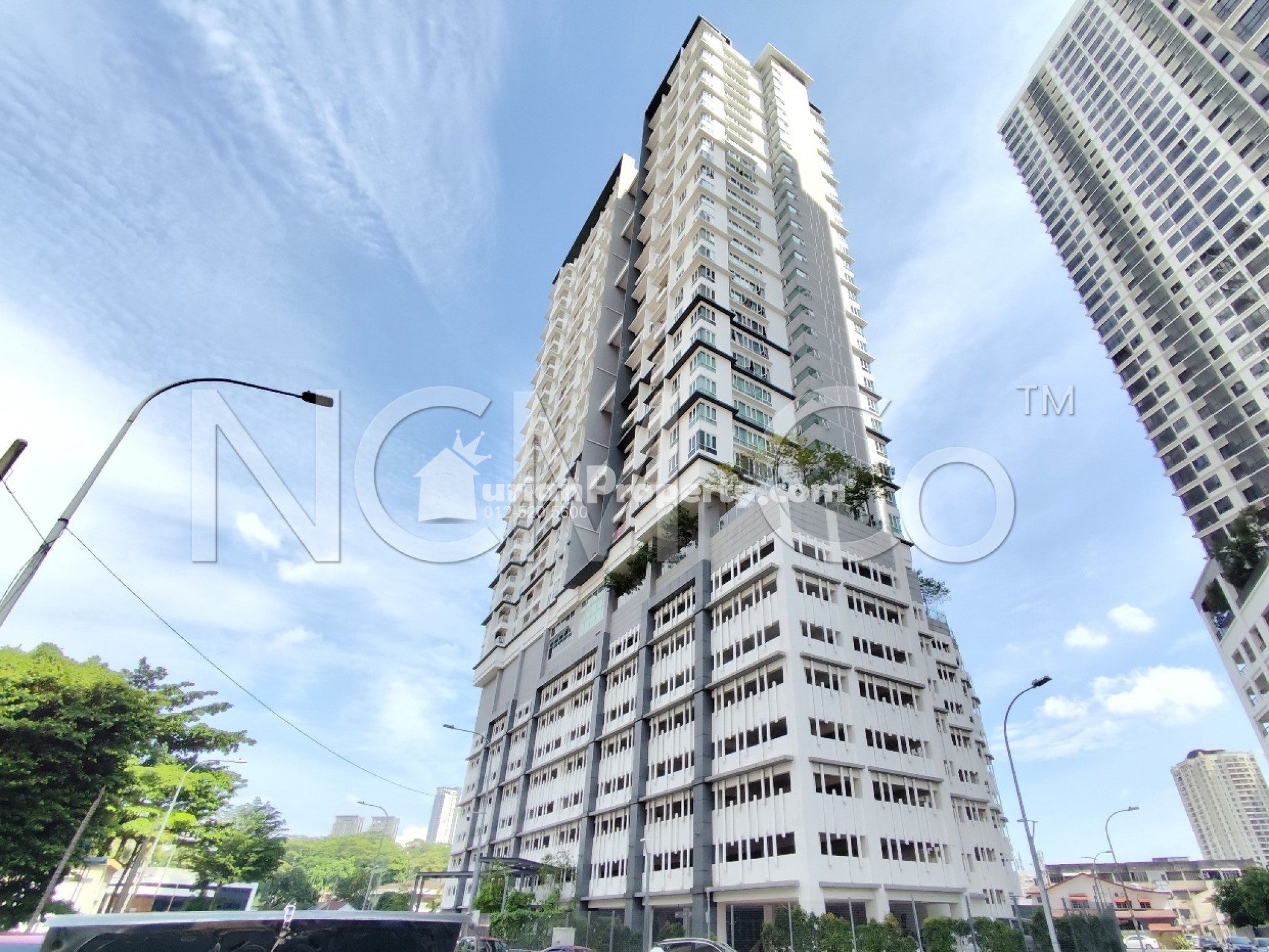Serviced Residence For Auction at Court 28