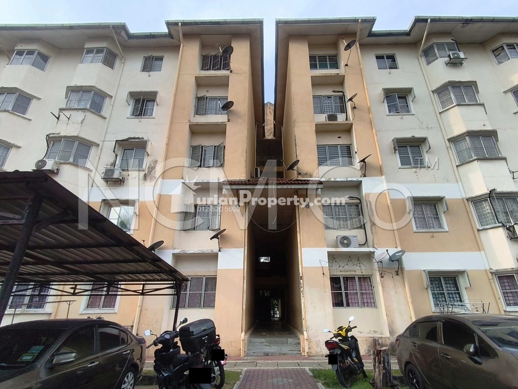 Apartment For Auction at Pangsapuri Flora III