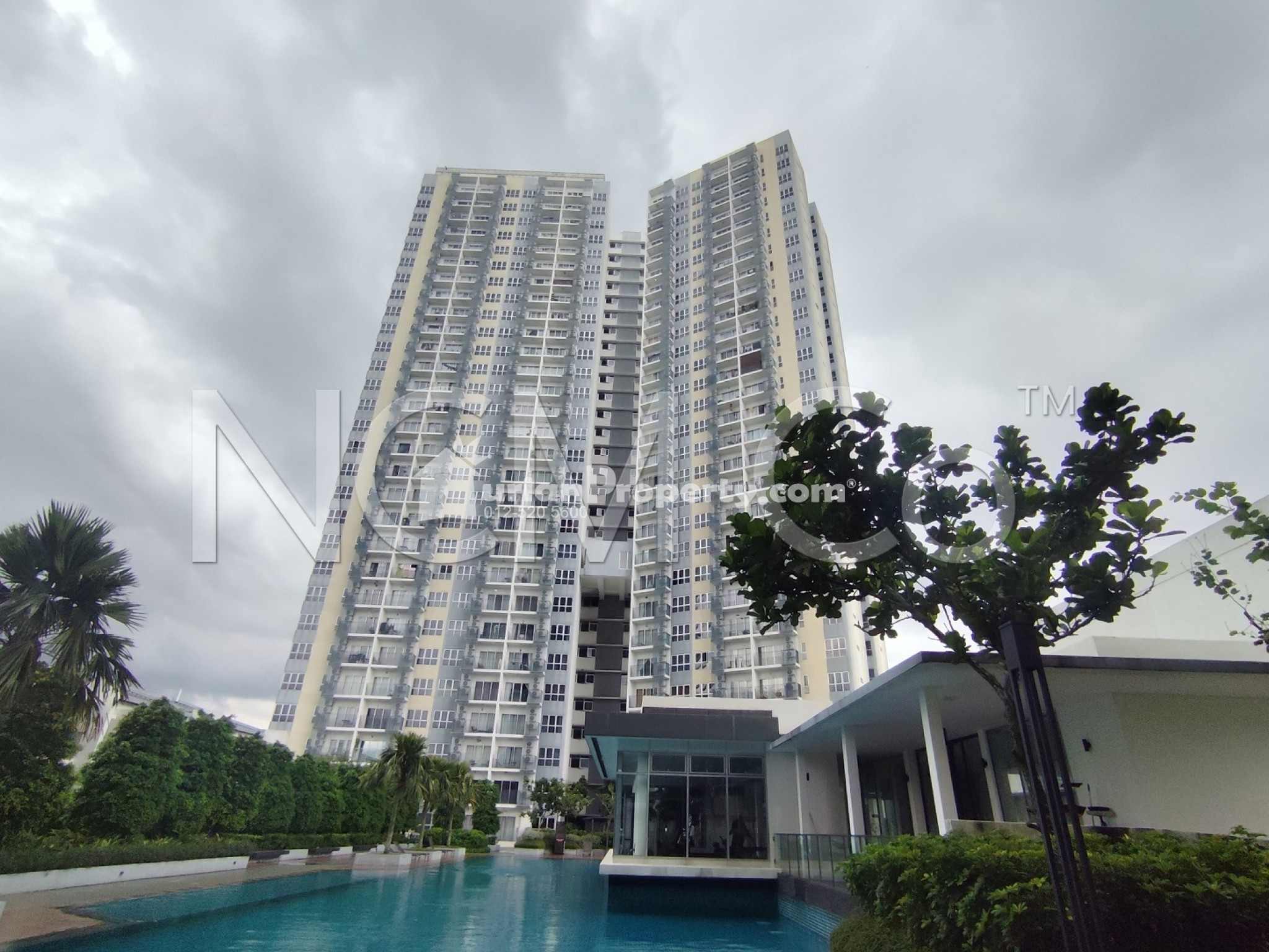 Serviced Residence For Auction at Cerrado Residence