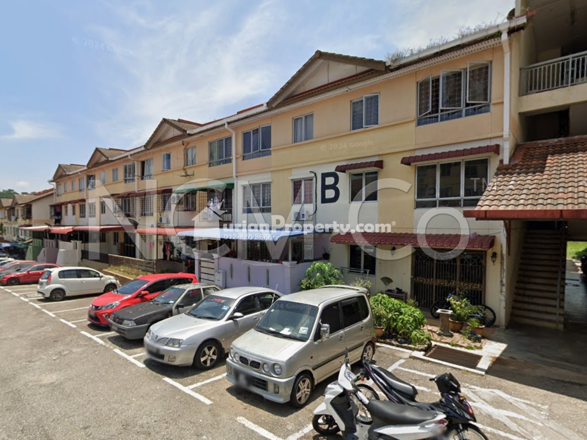 Apartment For Auction at Dahlia Apartment
