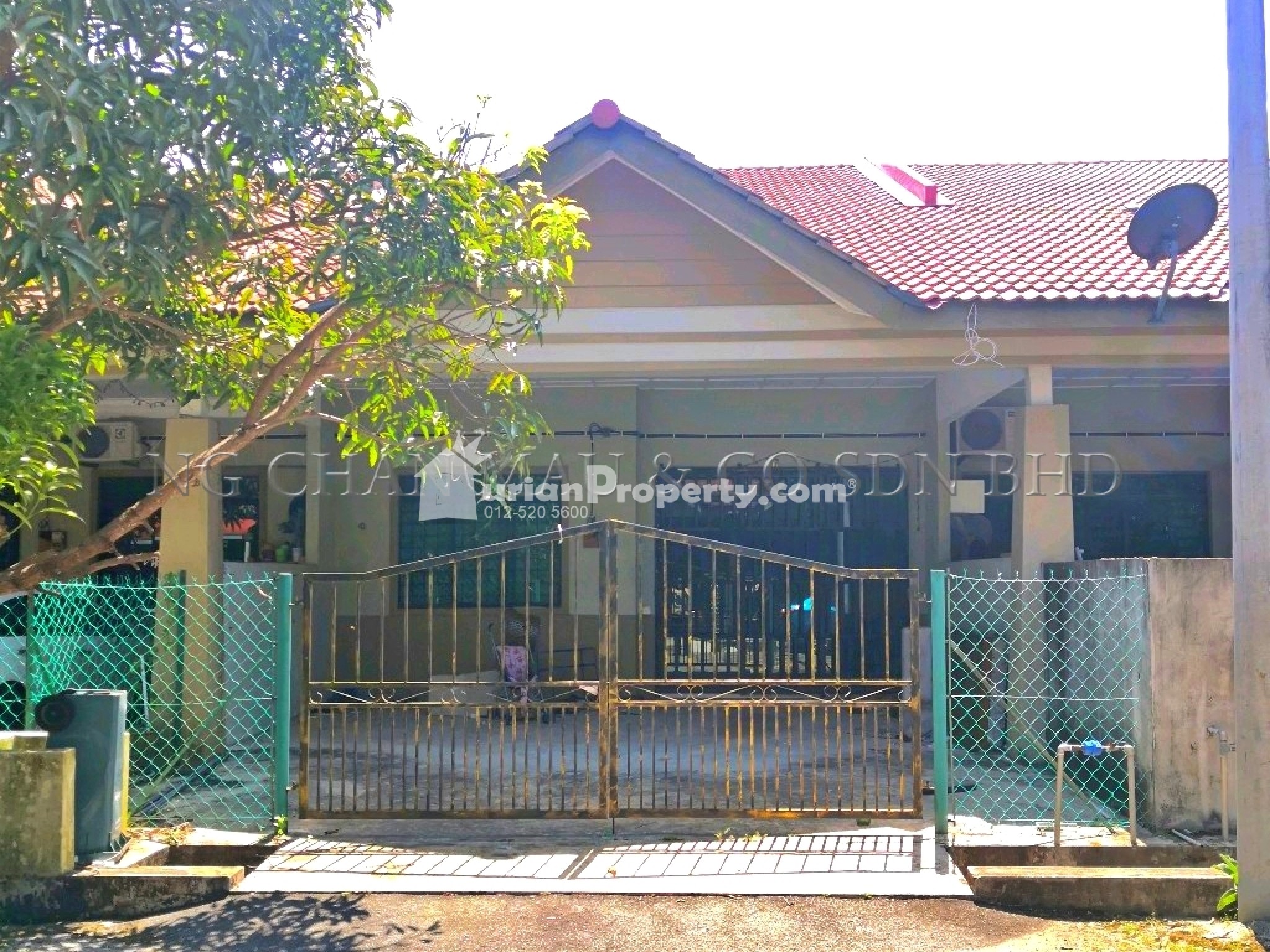 Terrace House For Auction at Sungai Soi