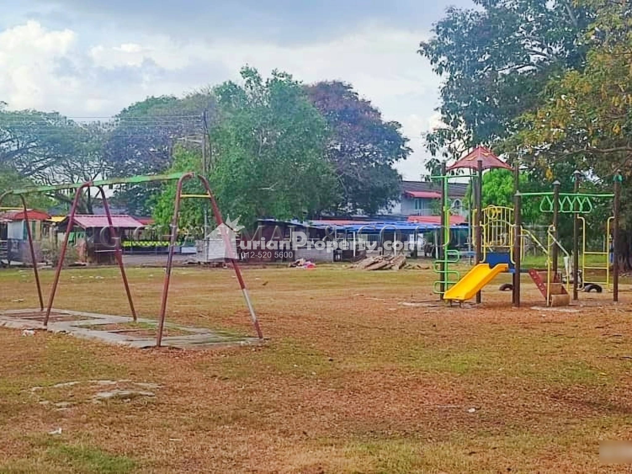 Terrace House For Auction at Taman Bersatu