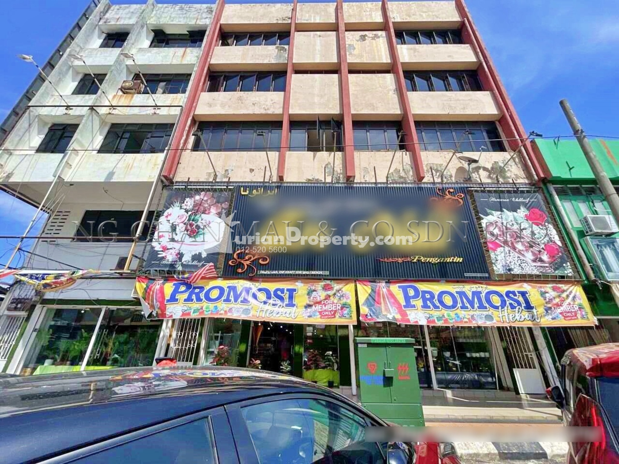 Shop For Auction at Kuala Terengganu