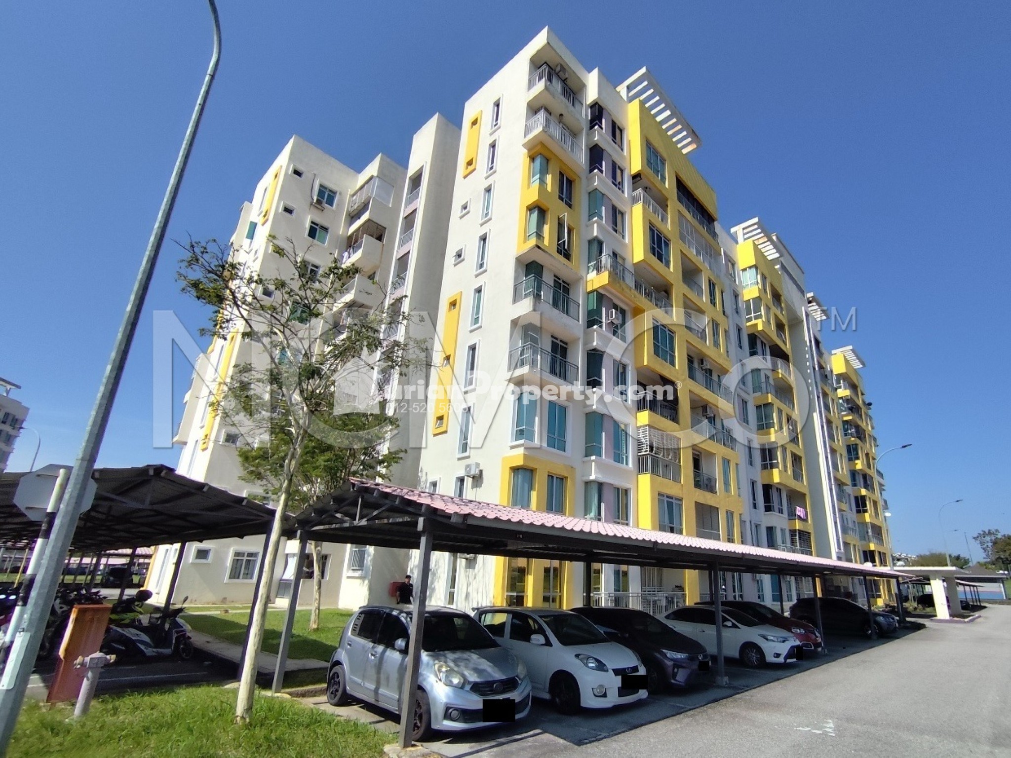 Apartment For Auction at Garden Villa