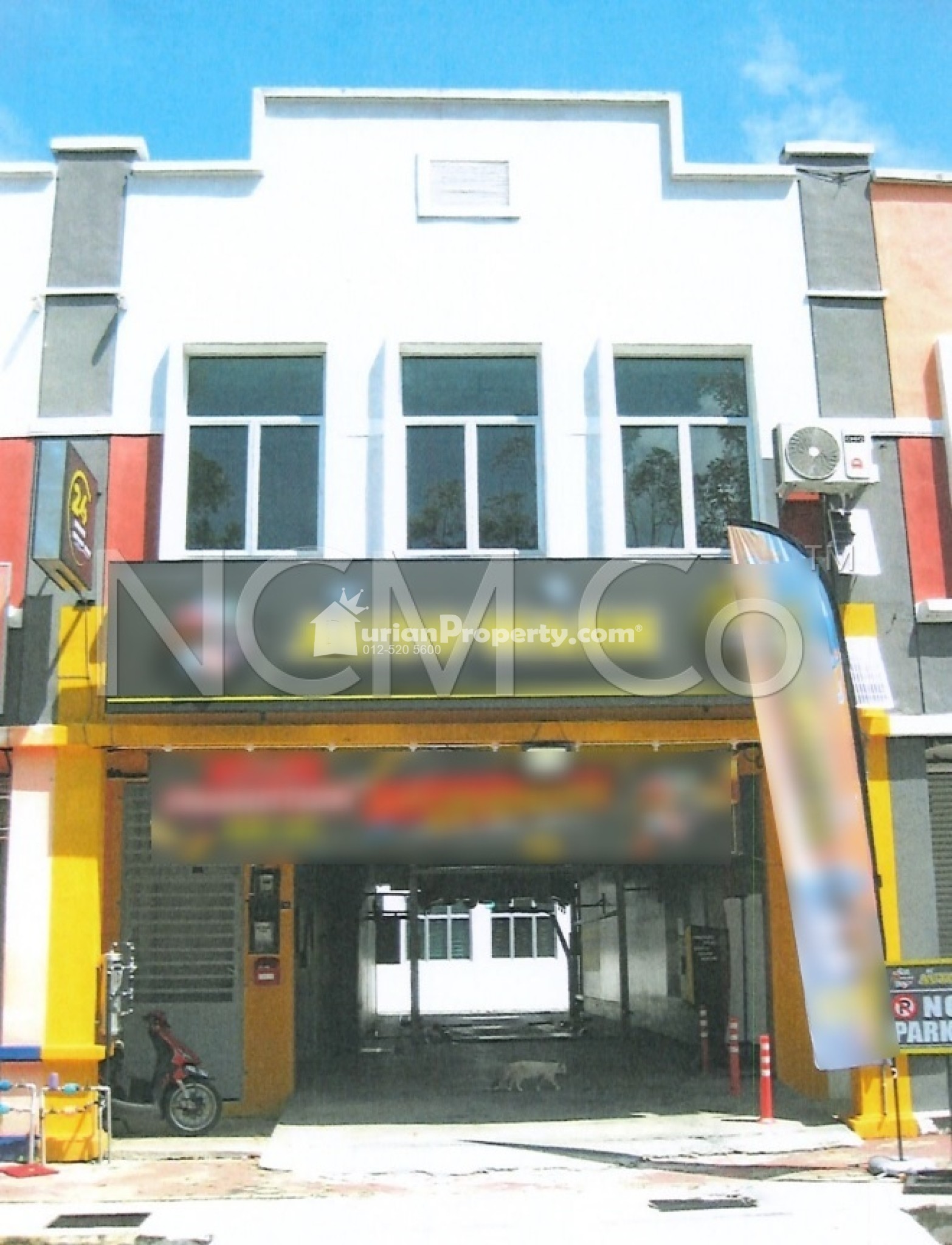 Shop Office For Auction at Durian Tunggal