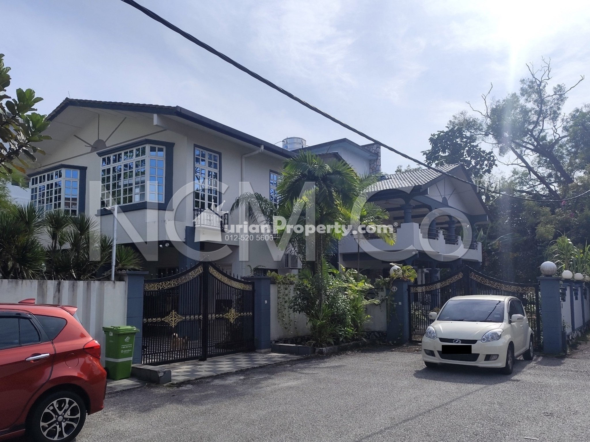 Bungalow House For Auction at Robson Heights