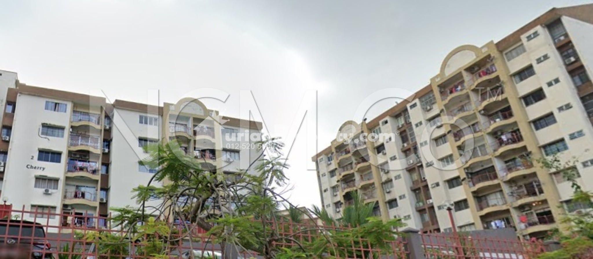 Apartment For Auction at Meadow Park 1