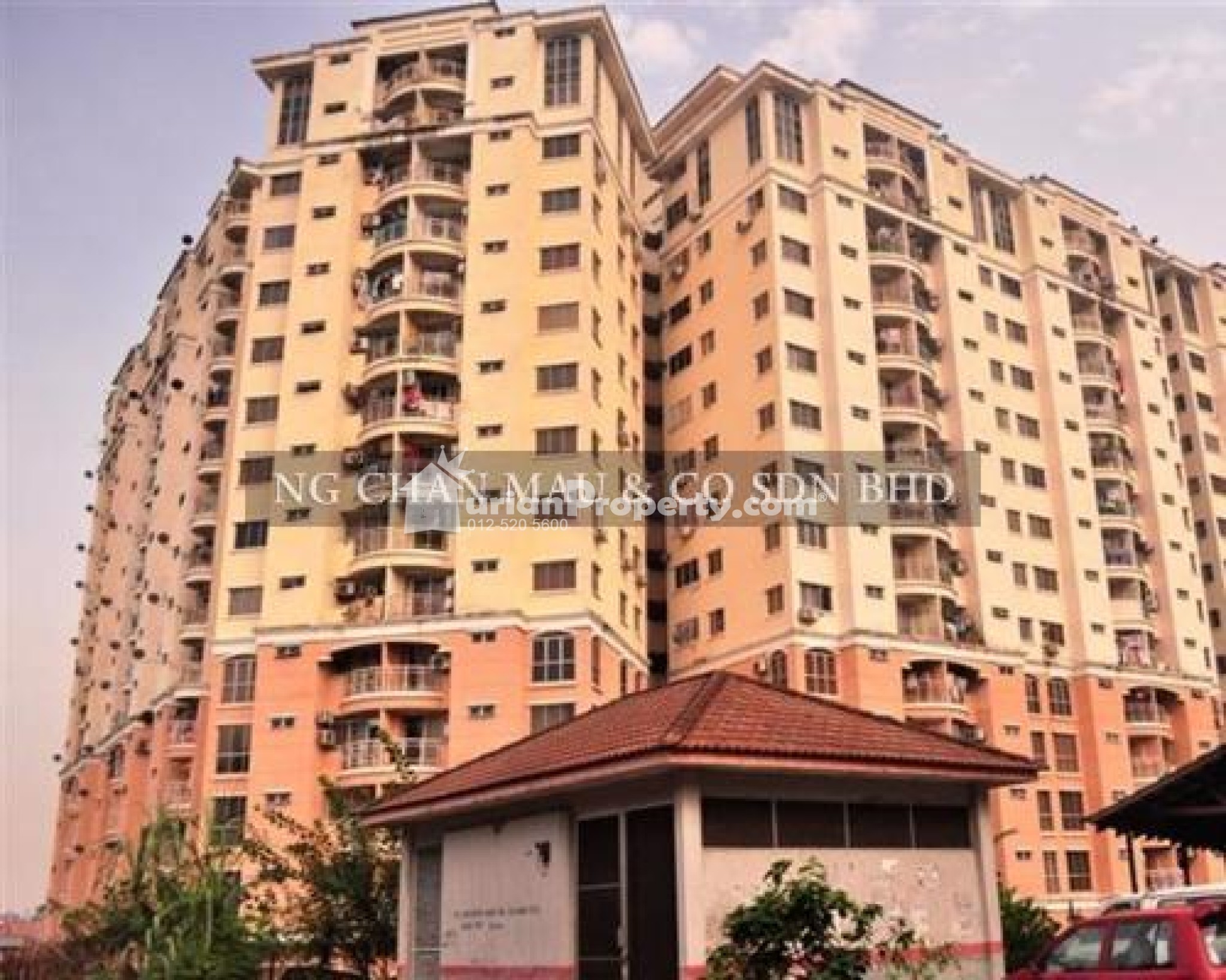 Apartment For Auction at Vista Saujana