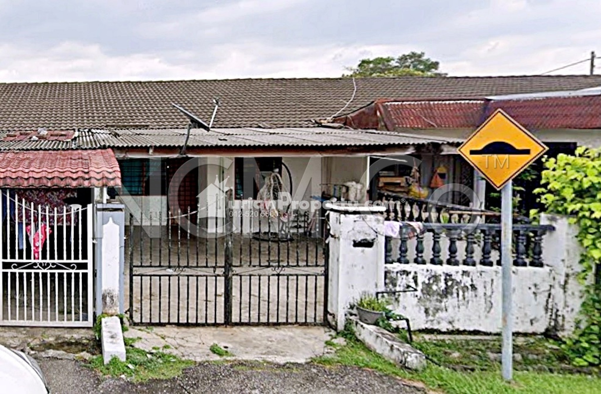 Terrace House For Auction at Section 24