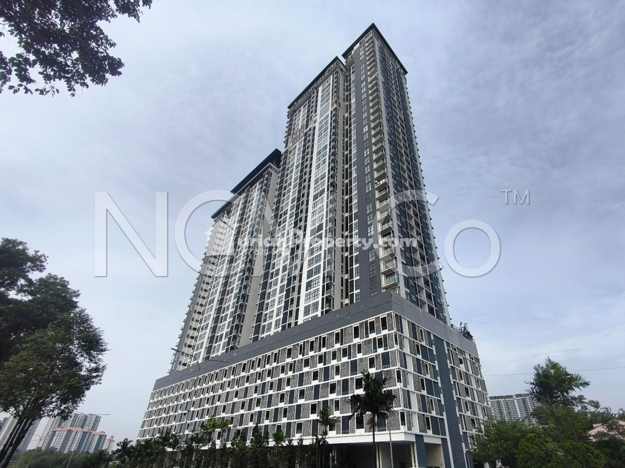 Condo For Auction at Waltz Residences