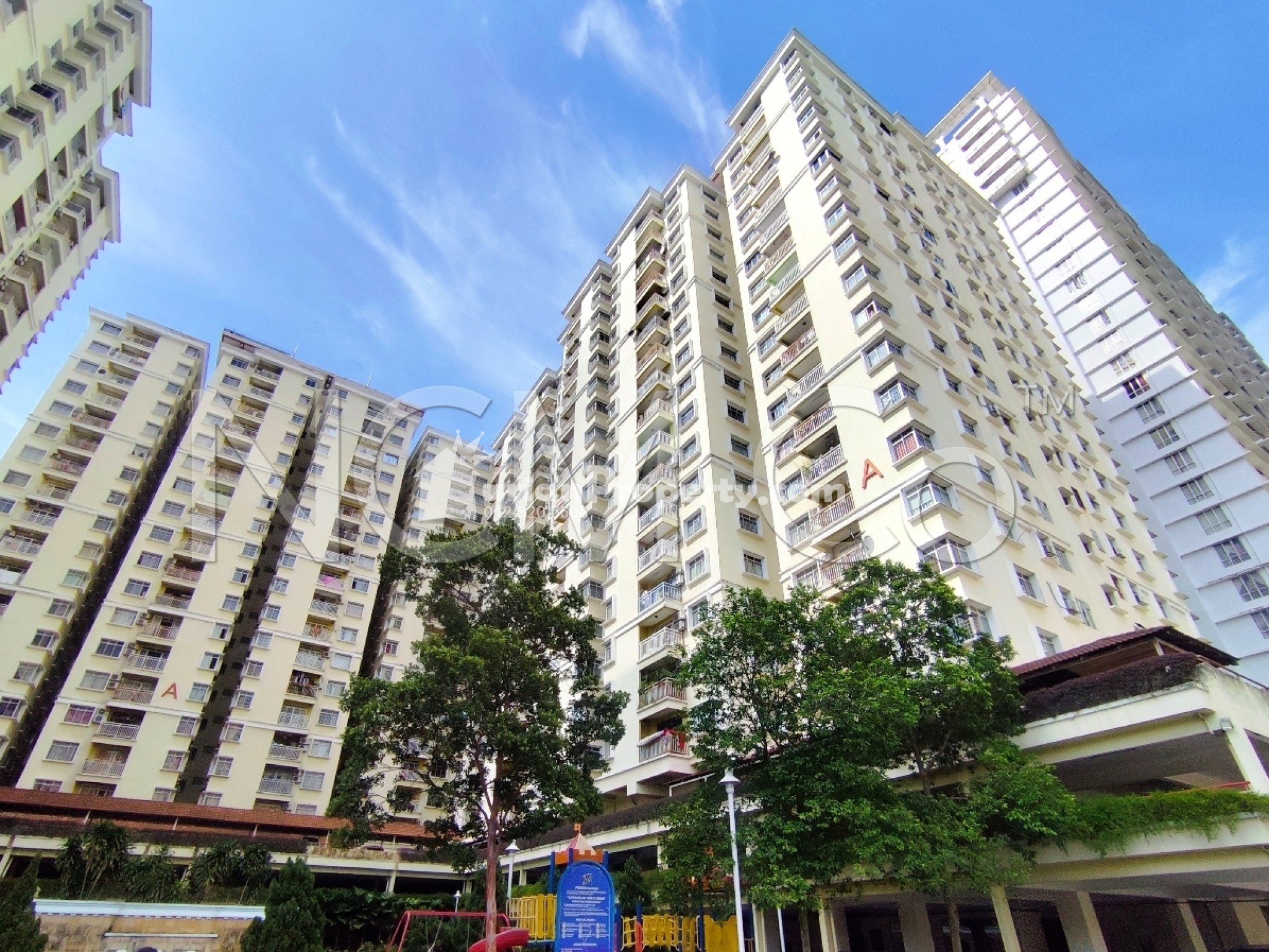 Condo For Auction at Platinum Hill PV8
