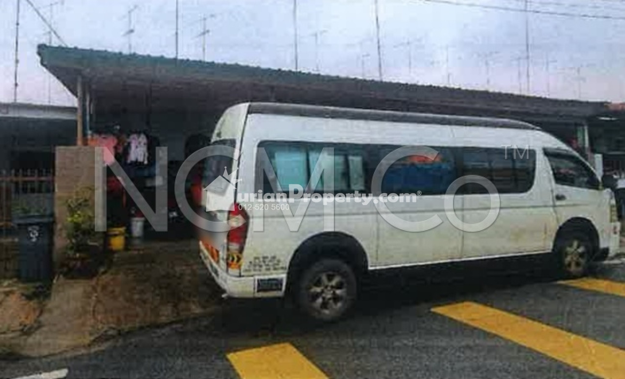 Terrace House For Auction at Yong Peng