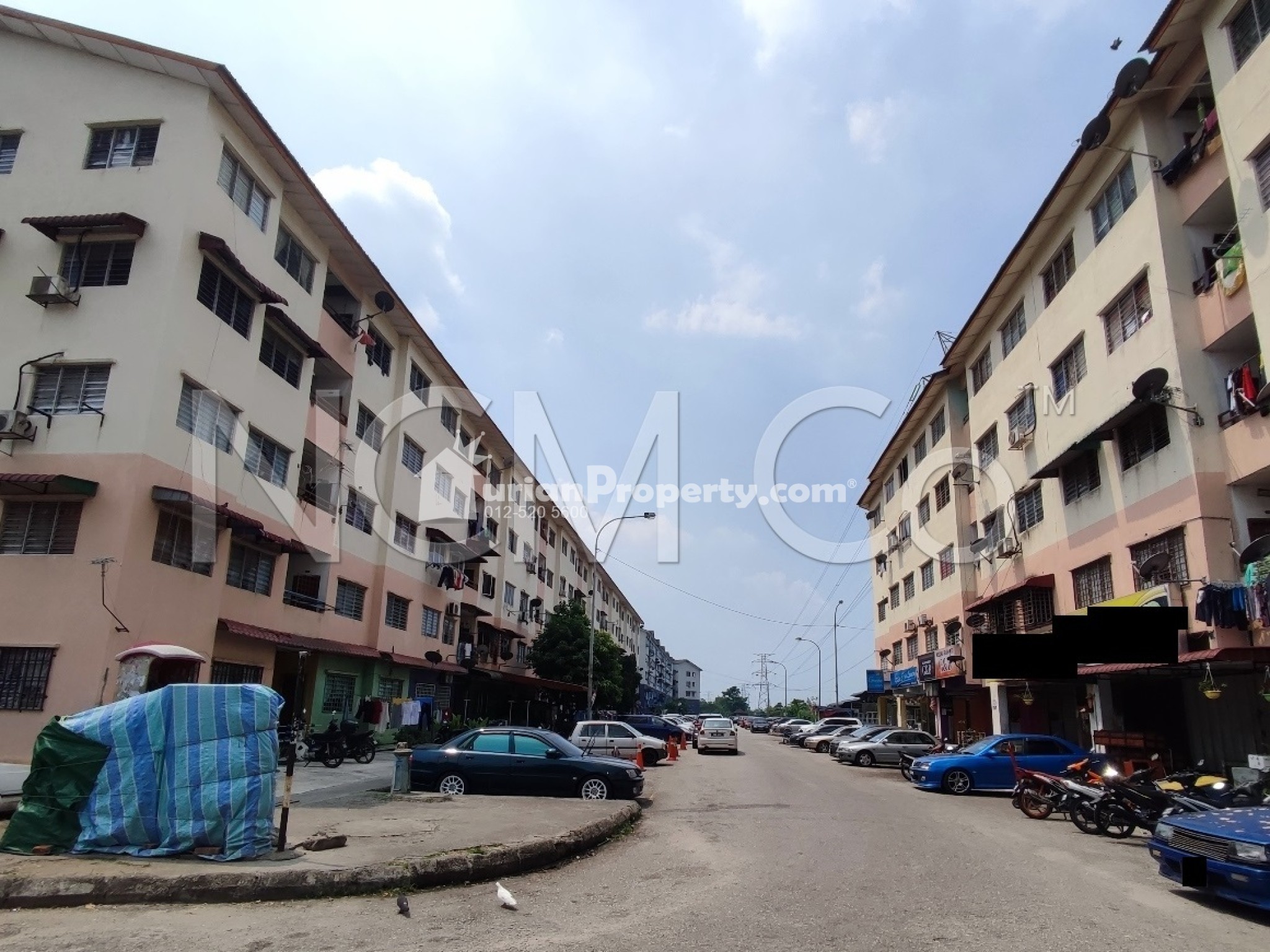 Flat For Auction at Taman Pendamar Indah 2