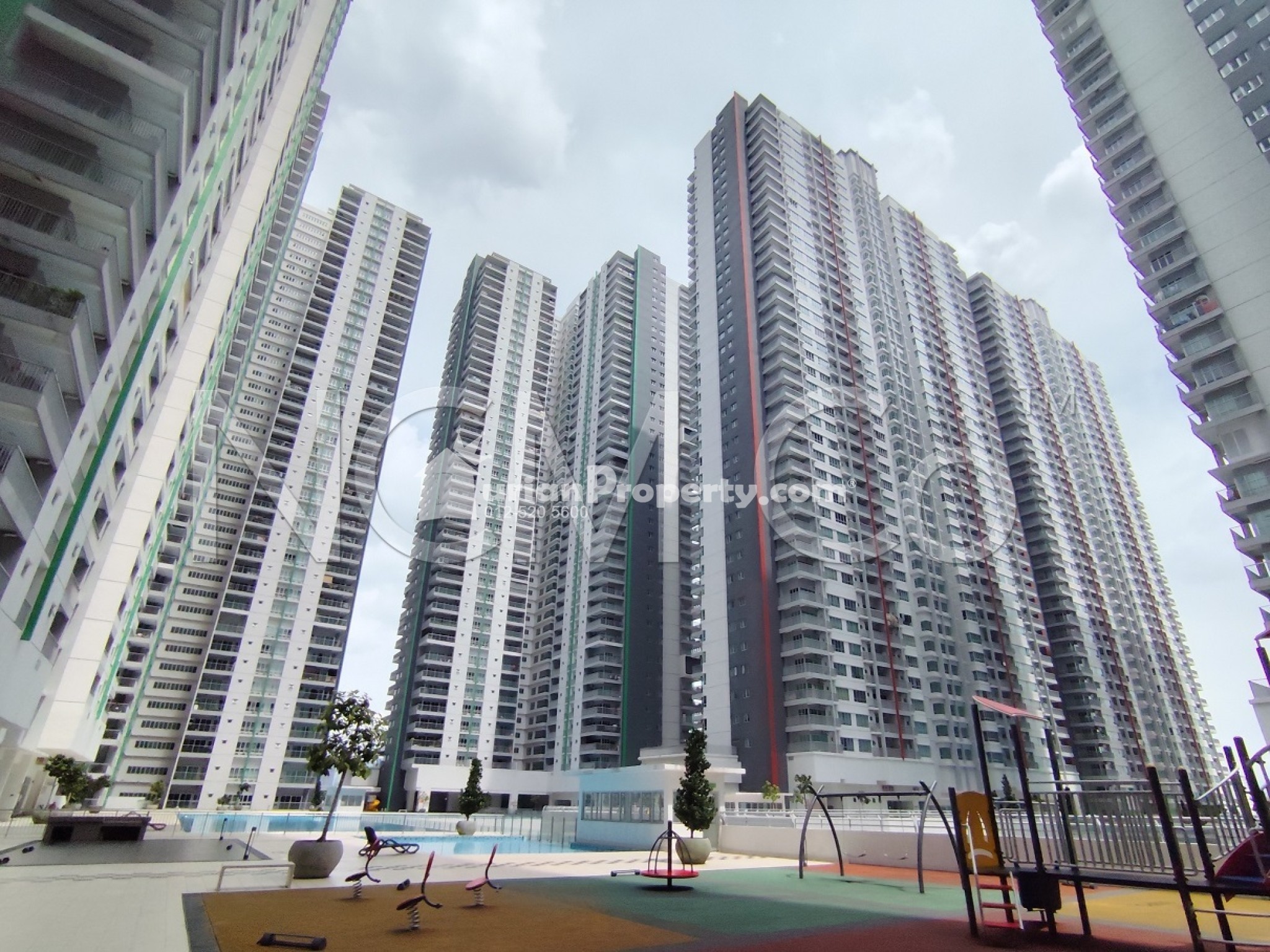 Serviced Residence For Auction at Razak City Residences