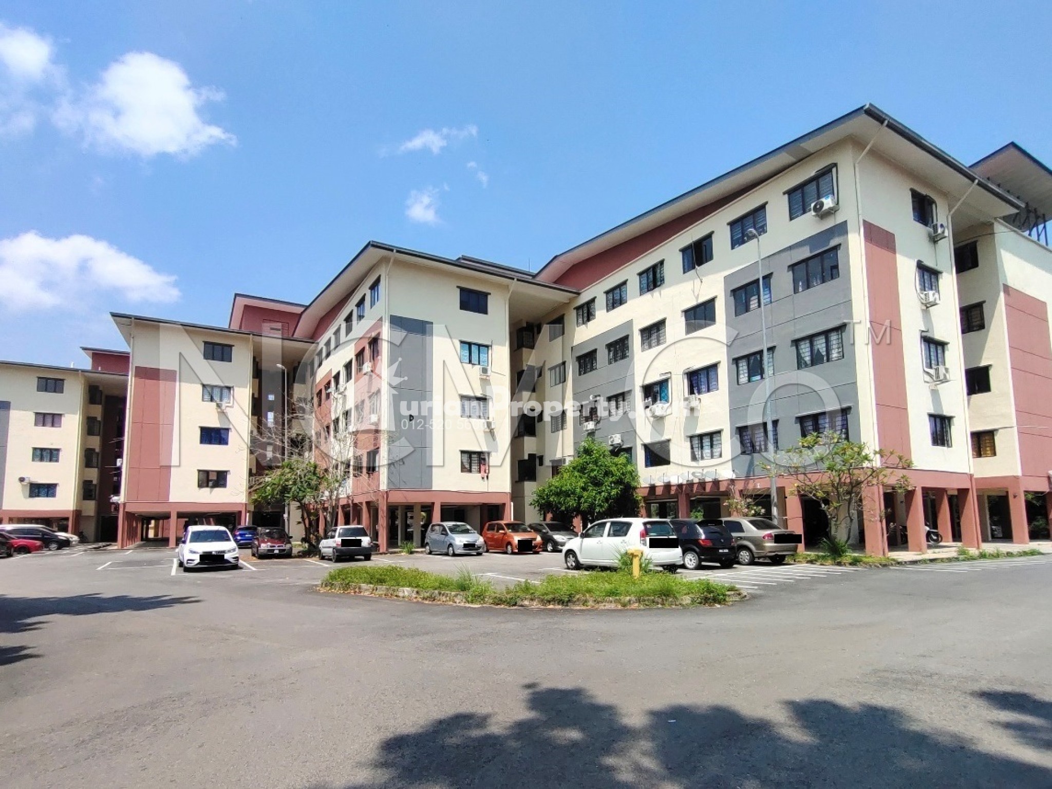 Apartment For Auction at Rakyat Sungai Putat