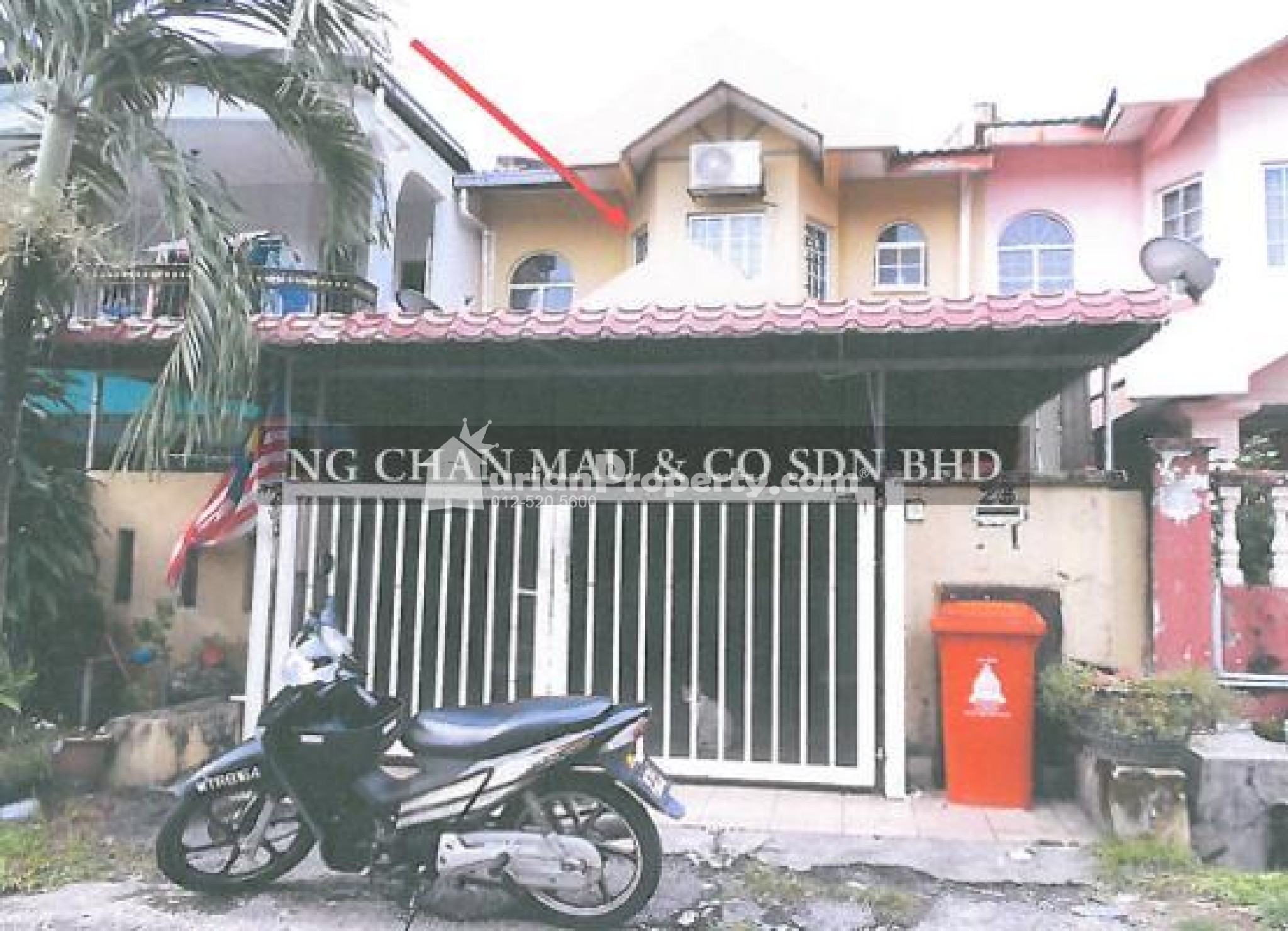 Terrace House For Auction at Section 6