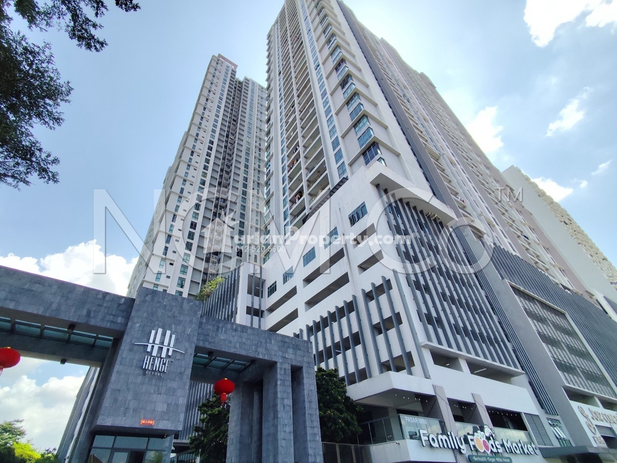 Condo For Auction at The Henge