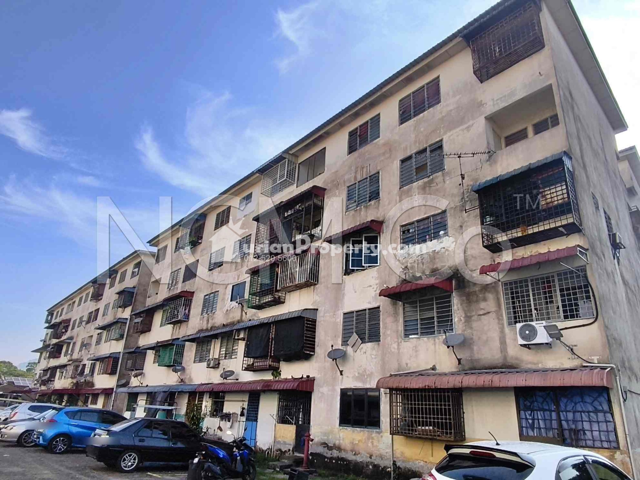 Flat For Auction at Taman Impian Indah