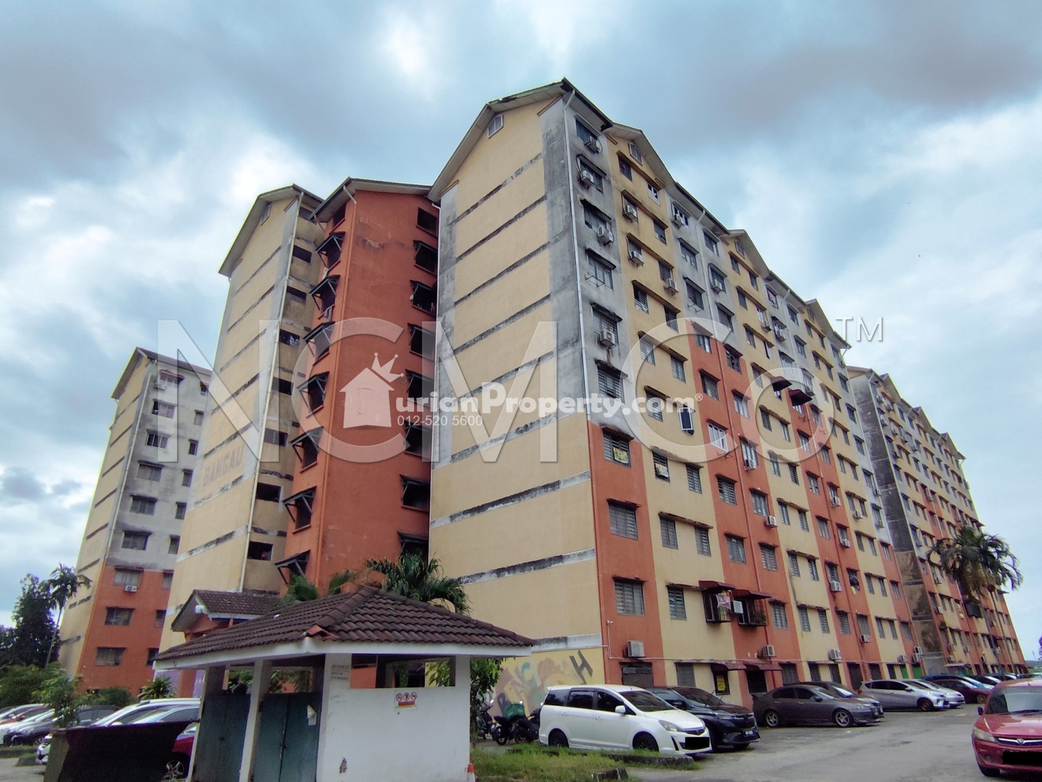 Flat For Auction at Seri Mutiara