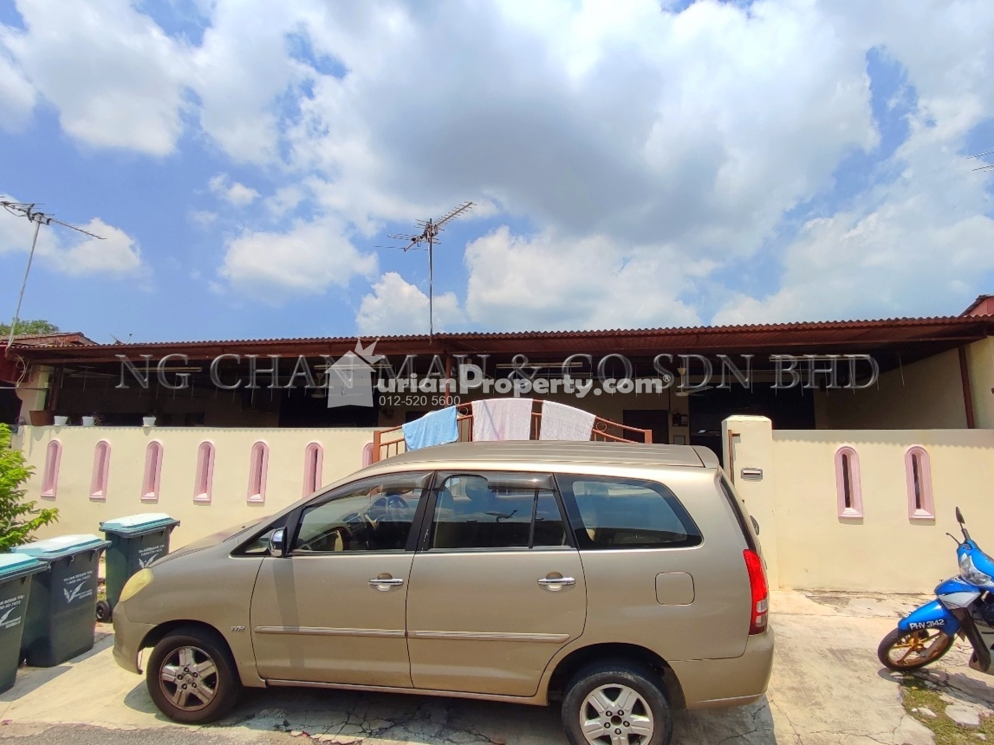 Terrace House For Auction at Taman Keladi