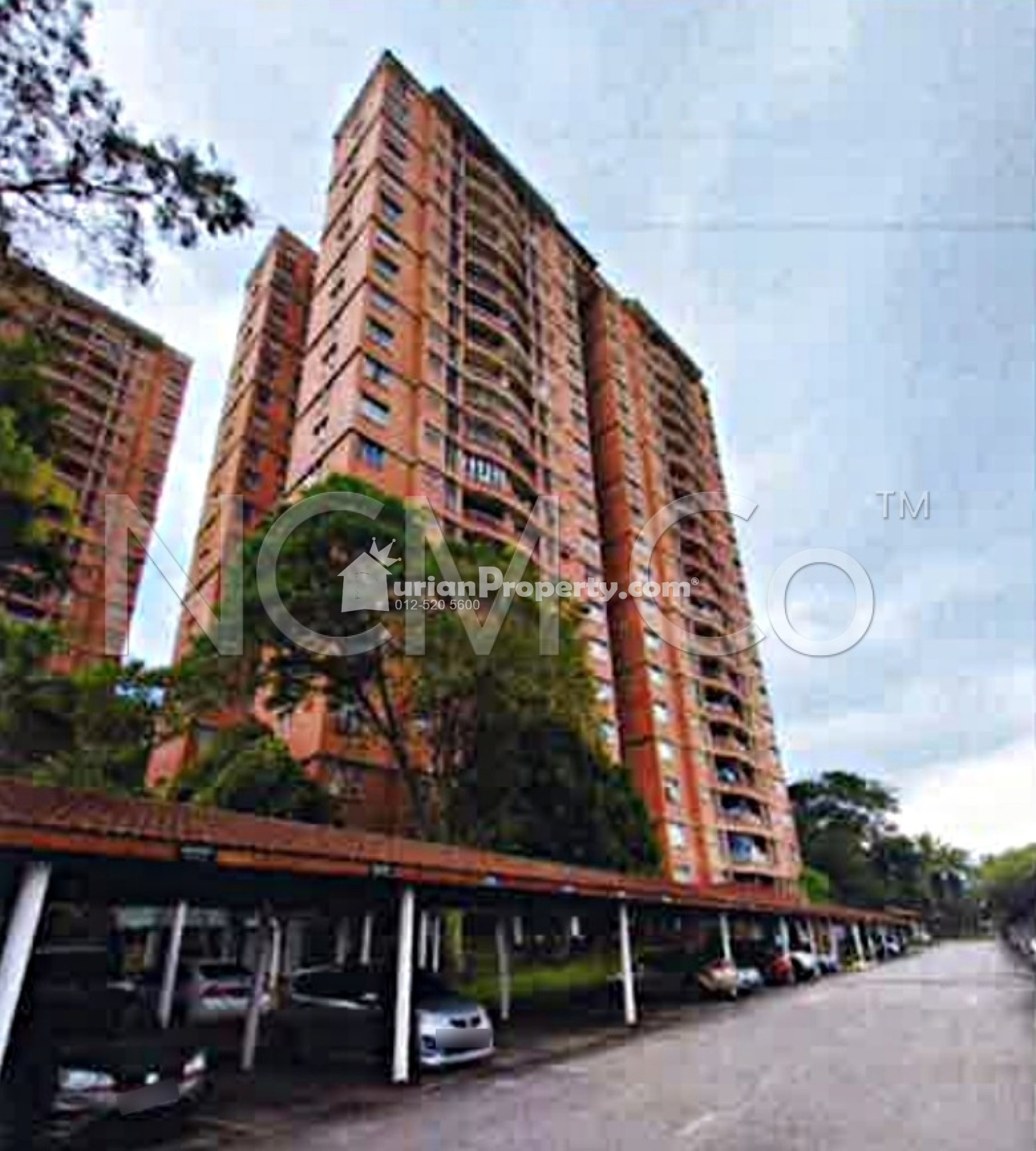 Condo For Auction at Greenview Residence