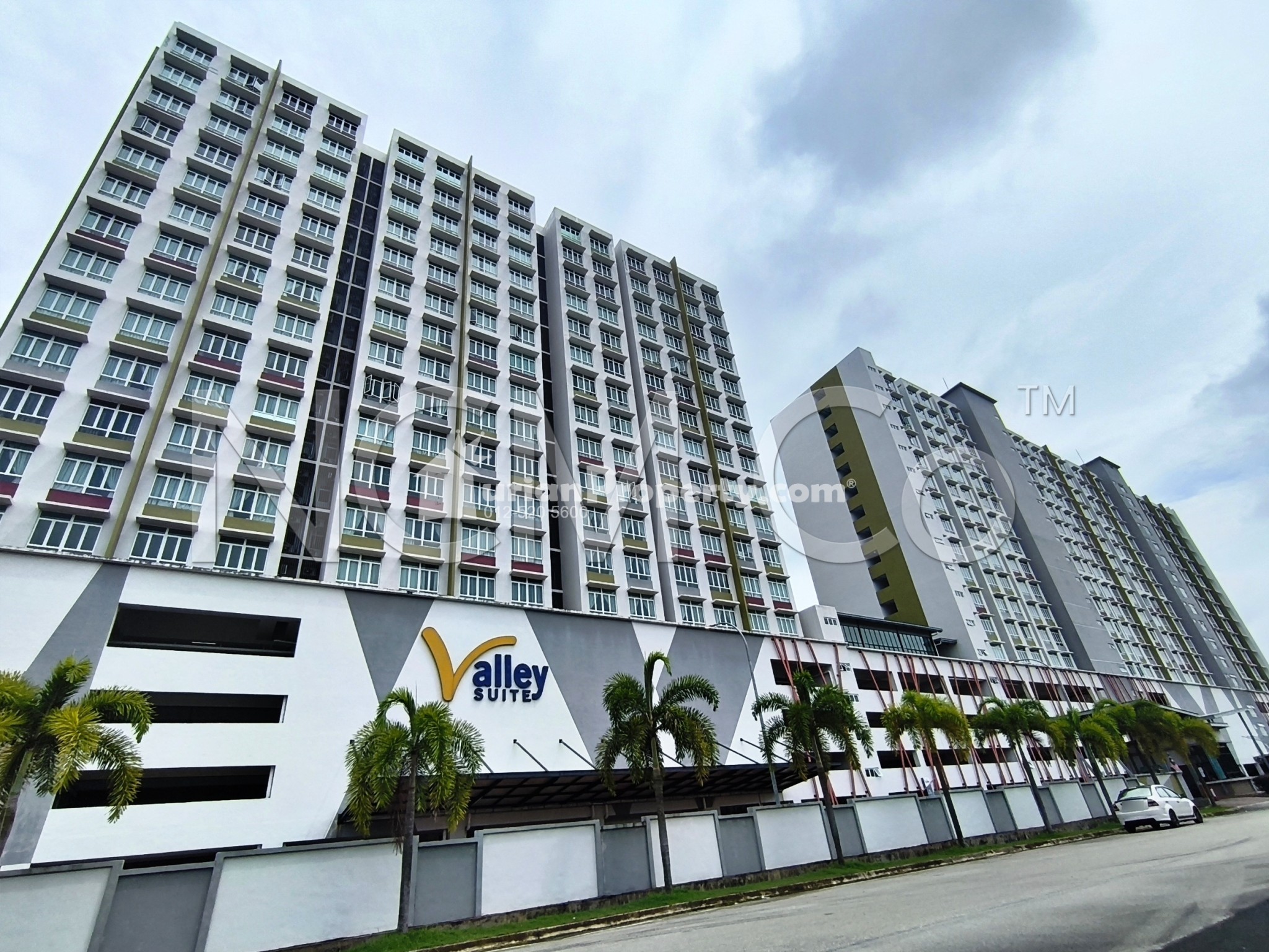 Apartment For Auction at Valley Suite Apartment @ Mahkota Valley