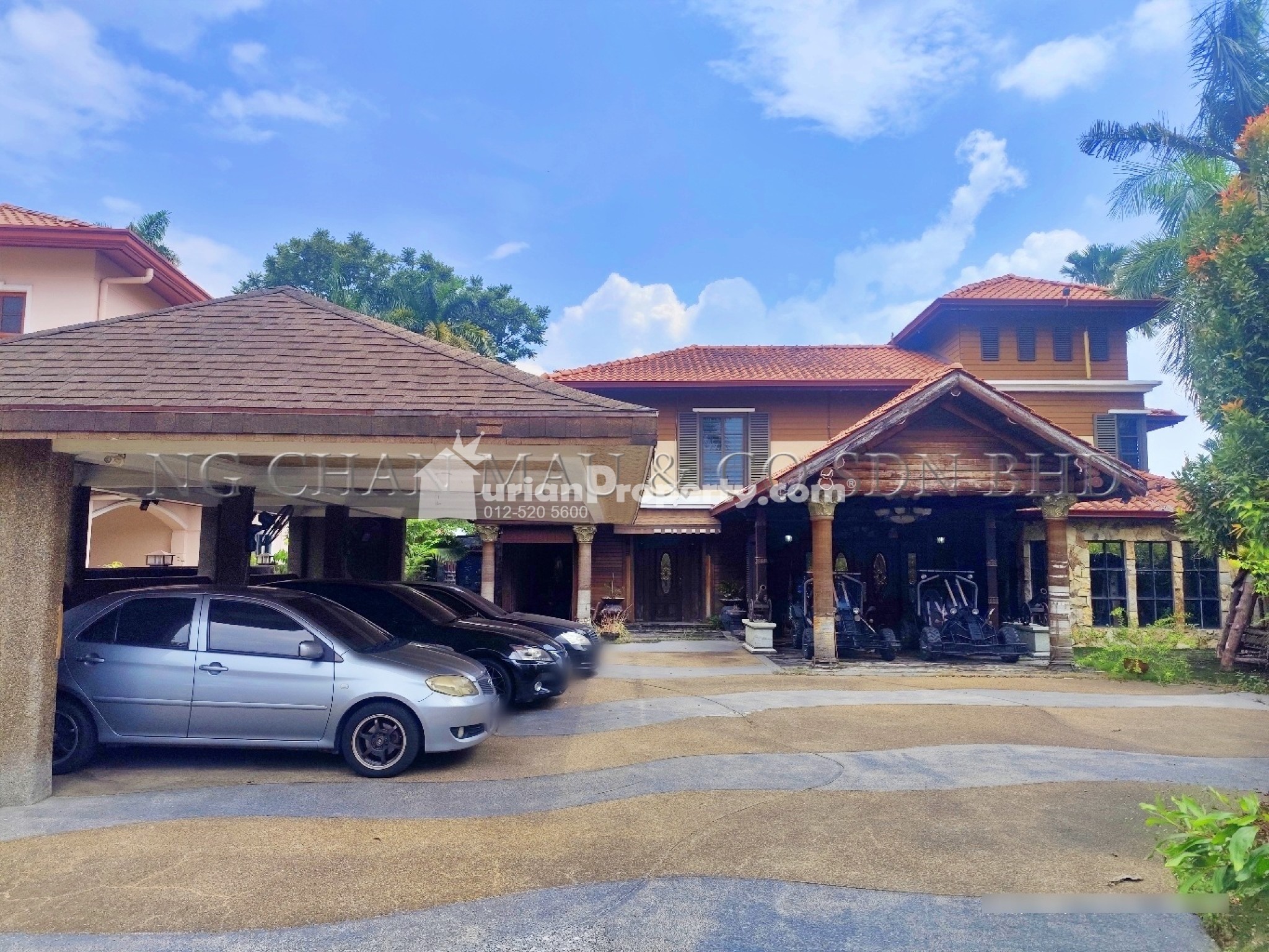 Bungalow House For Auction at Bangi Golf Resort