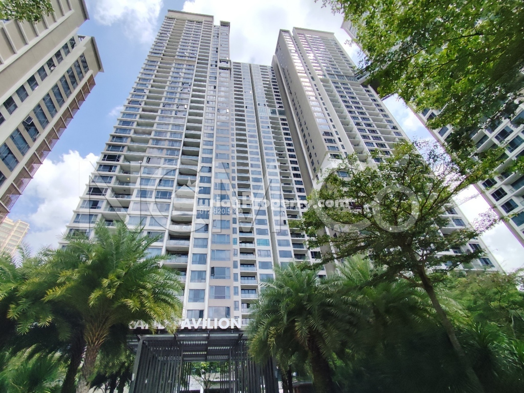 Condo For Auction at Agile