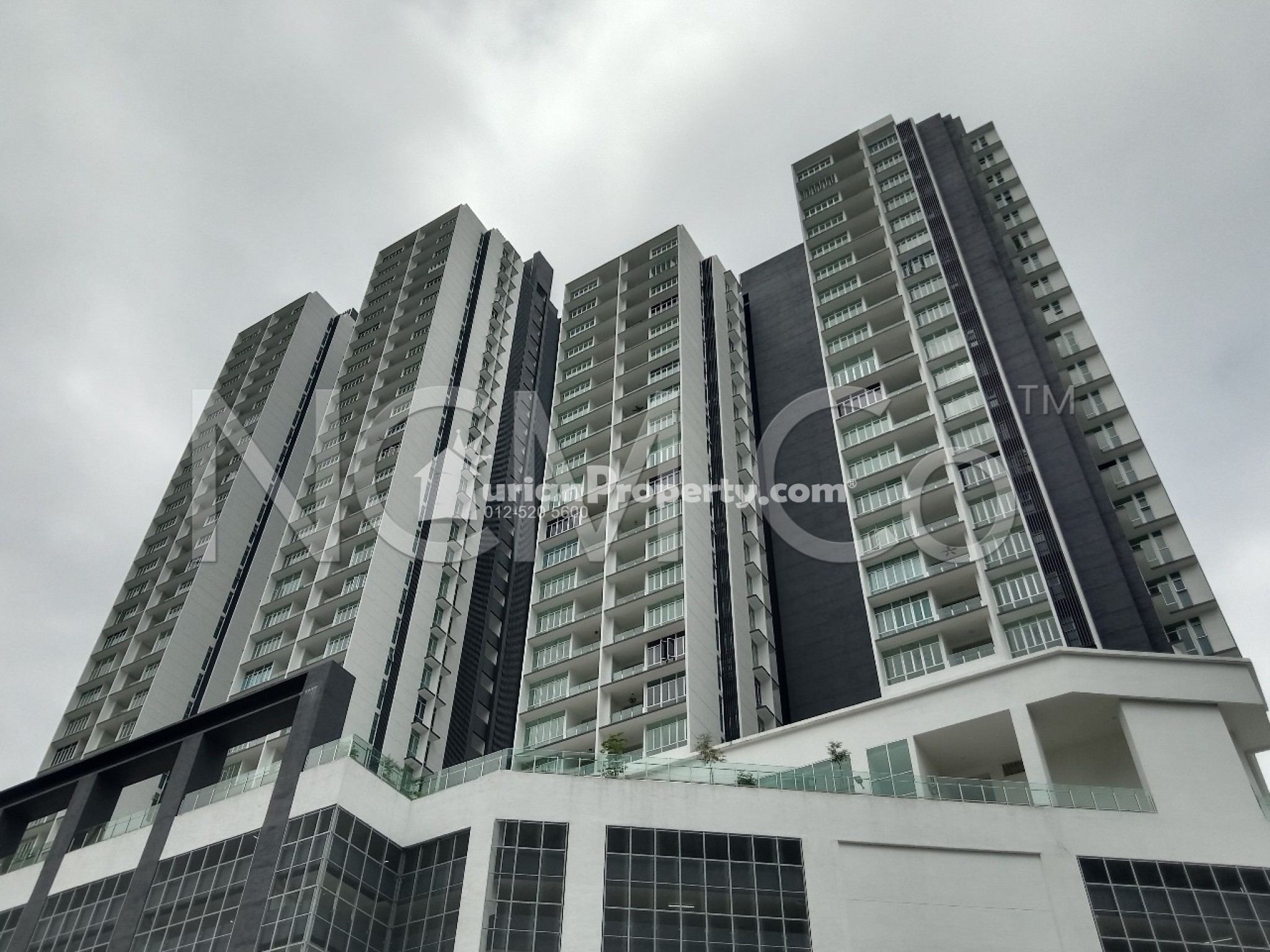 Serviced Residence For Auction at Anggun Lumayan