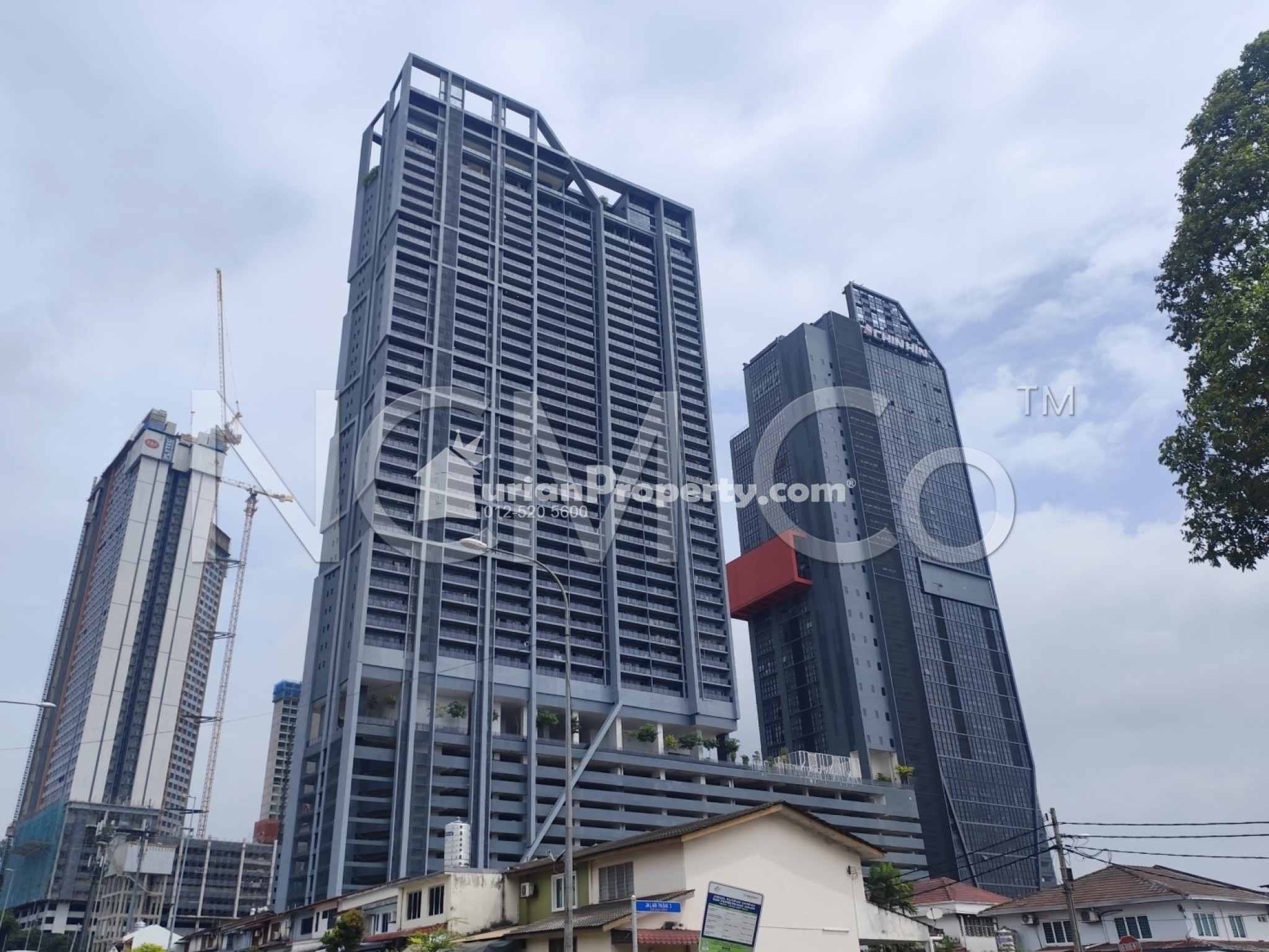 Serviced Residence For Auction at 8th & Stellar