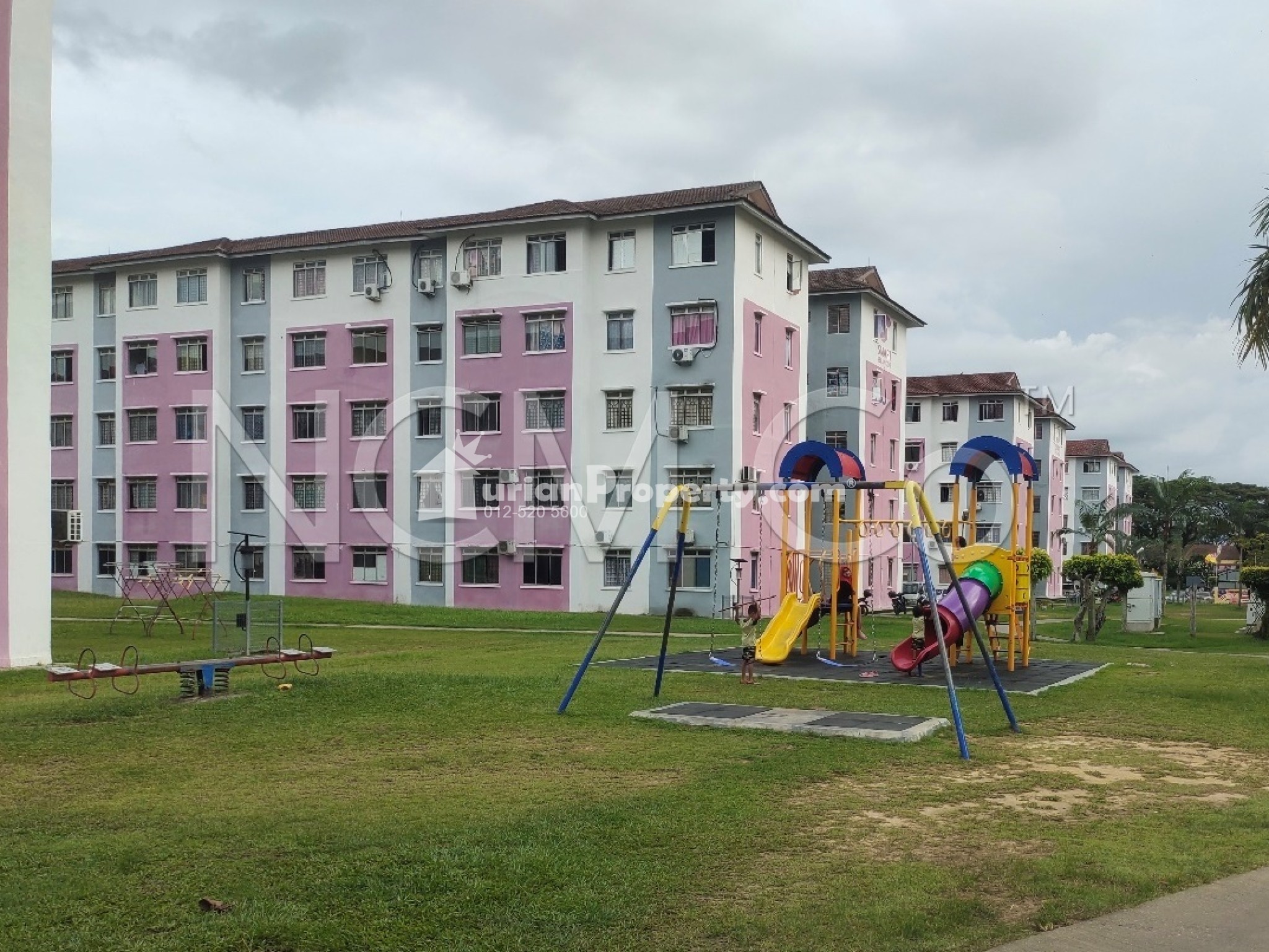 Apartment For Auction at Megah Villa Apartment