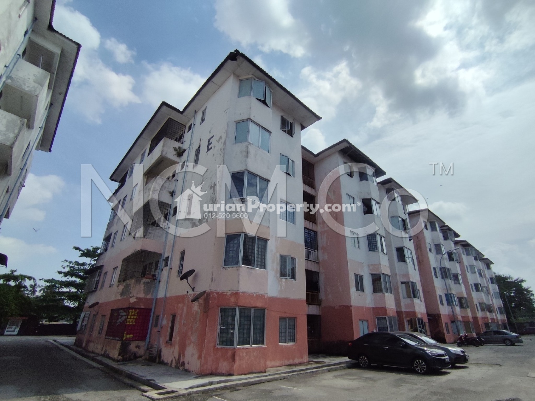Apartment For Auction at Taman Sri Nelayan Flat