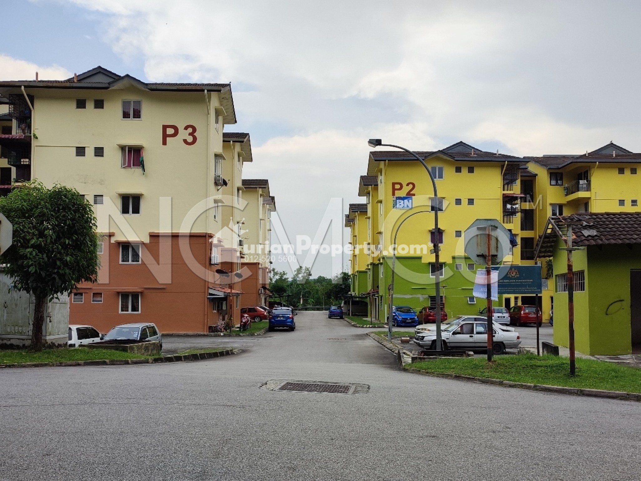 Apartment For Auction at Pinewood Court